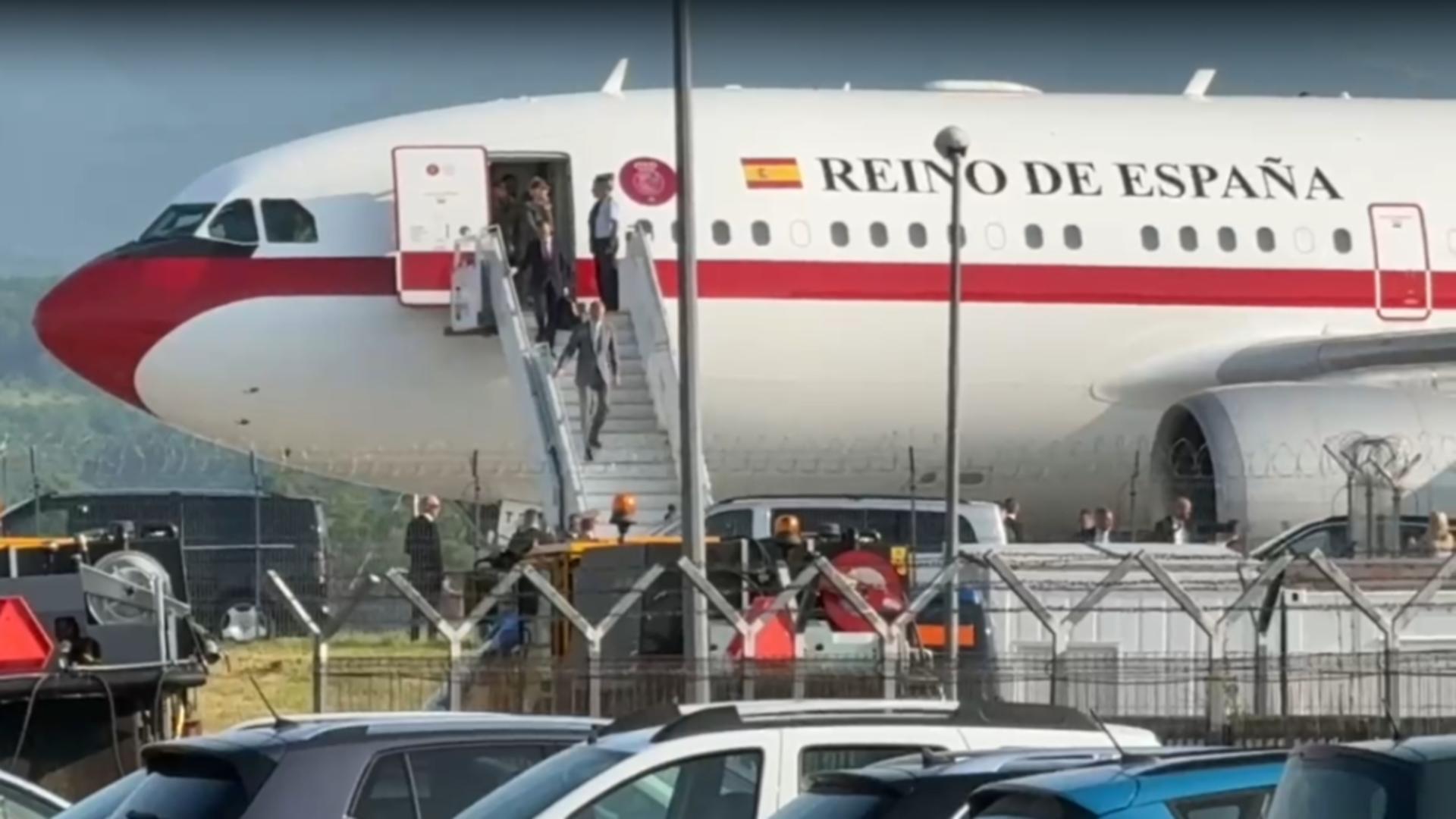 Regele Spaniei a aterizat pe Aeroportul din Sibiu. Foto/