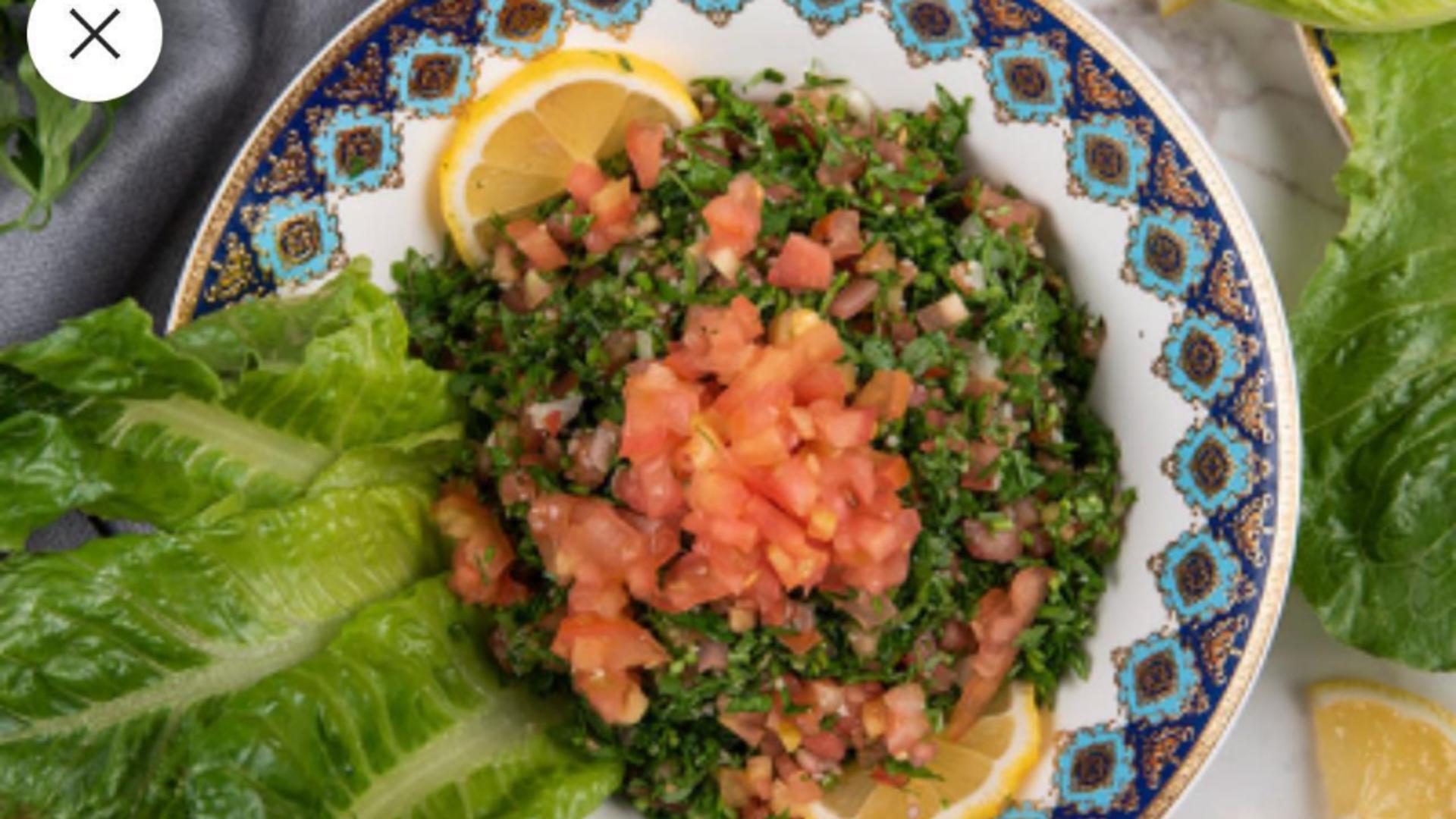 Salata care te umple de energie. Aparține bucătăriei libaneze și este foarte gustoasă și bogată în nutrienți