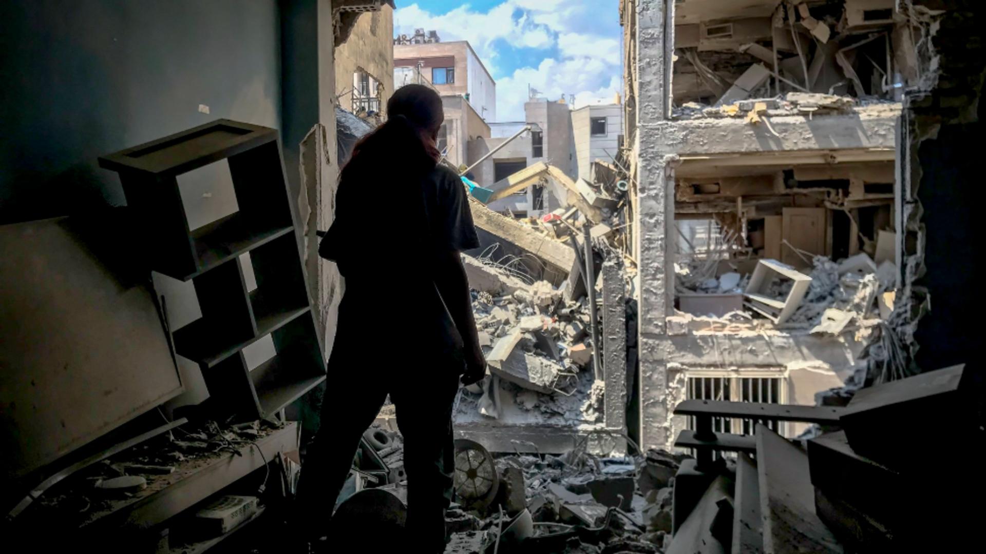 Blocuri din Teheran distruse de atacurile armatei israeliene. Foto/Profimedia