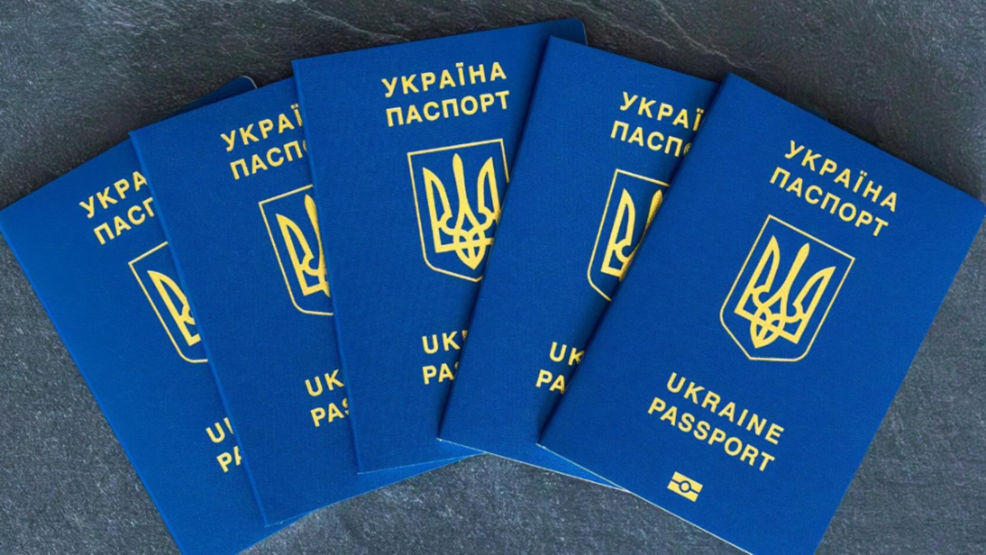 Minoritățile naționale din Ucraina, inclusiv românii, vor putea avea dublă cetățenie.