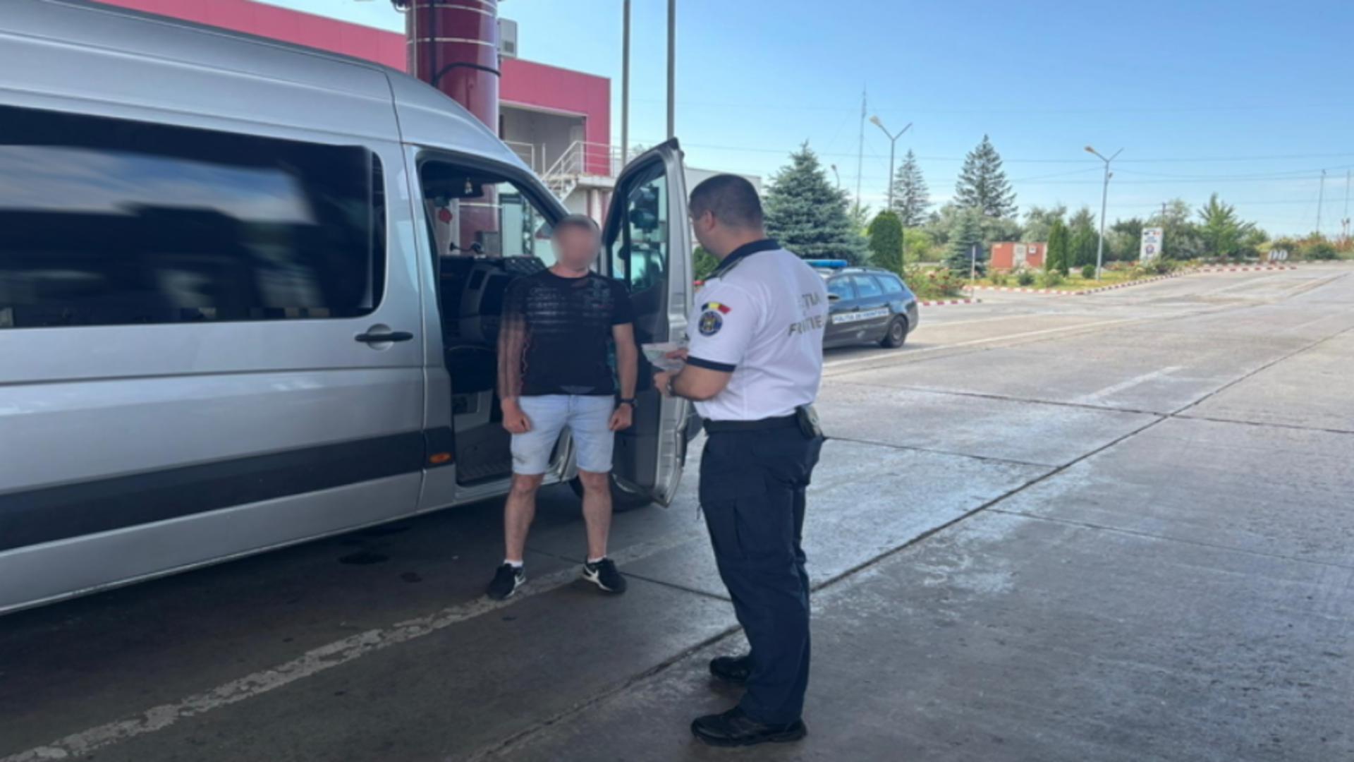 Suspect de crimă, dat în urmărire internațională, reținut la granița cu Republica Moldova