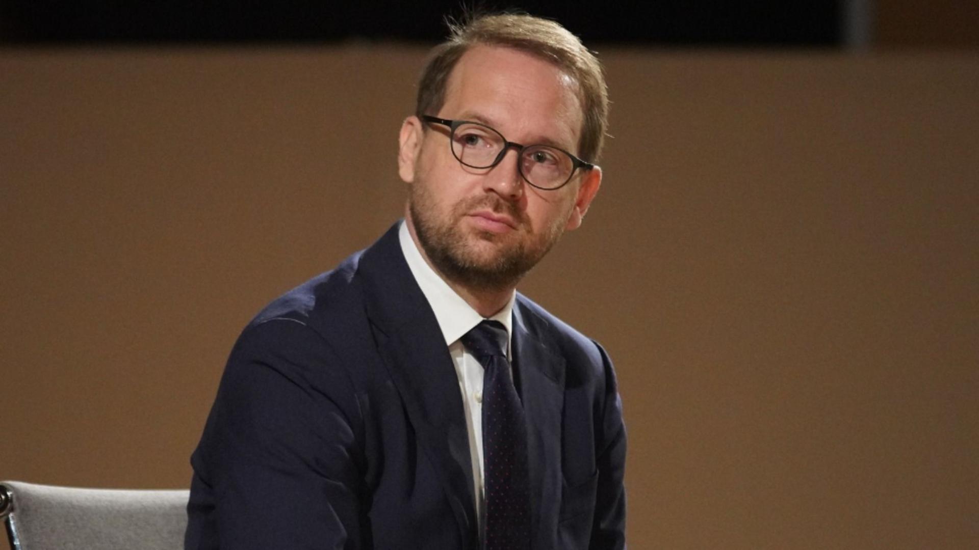 Dominic Fritz nu a primit încă cetățenia română. Șeful străin al reziștilor: „În fiecare zi mă simt un pic mai român!”