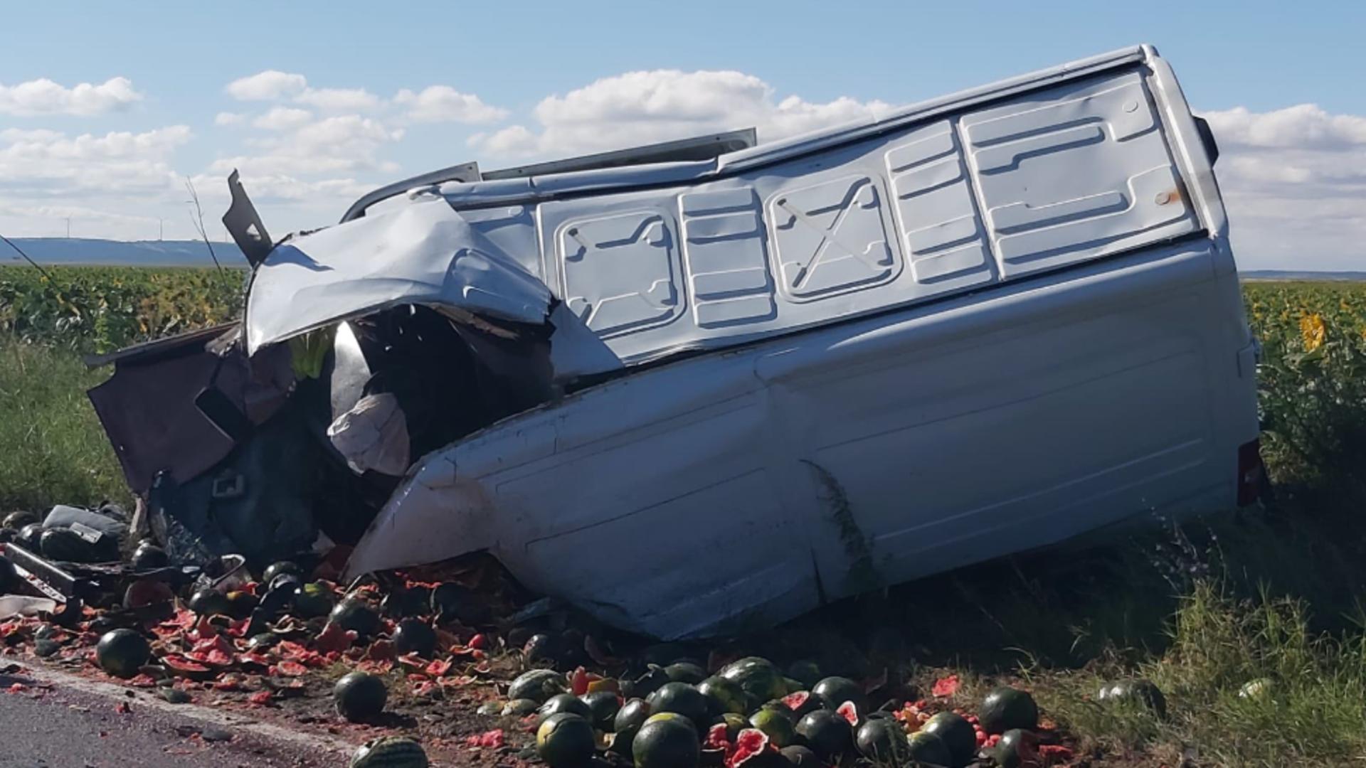 Șoferii ambelor vehicule au murit în urma impactului