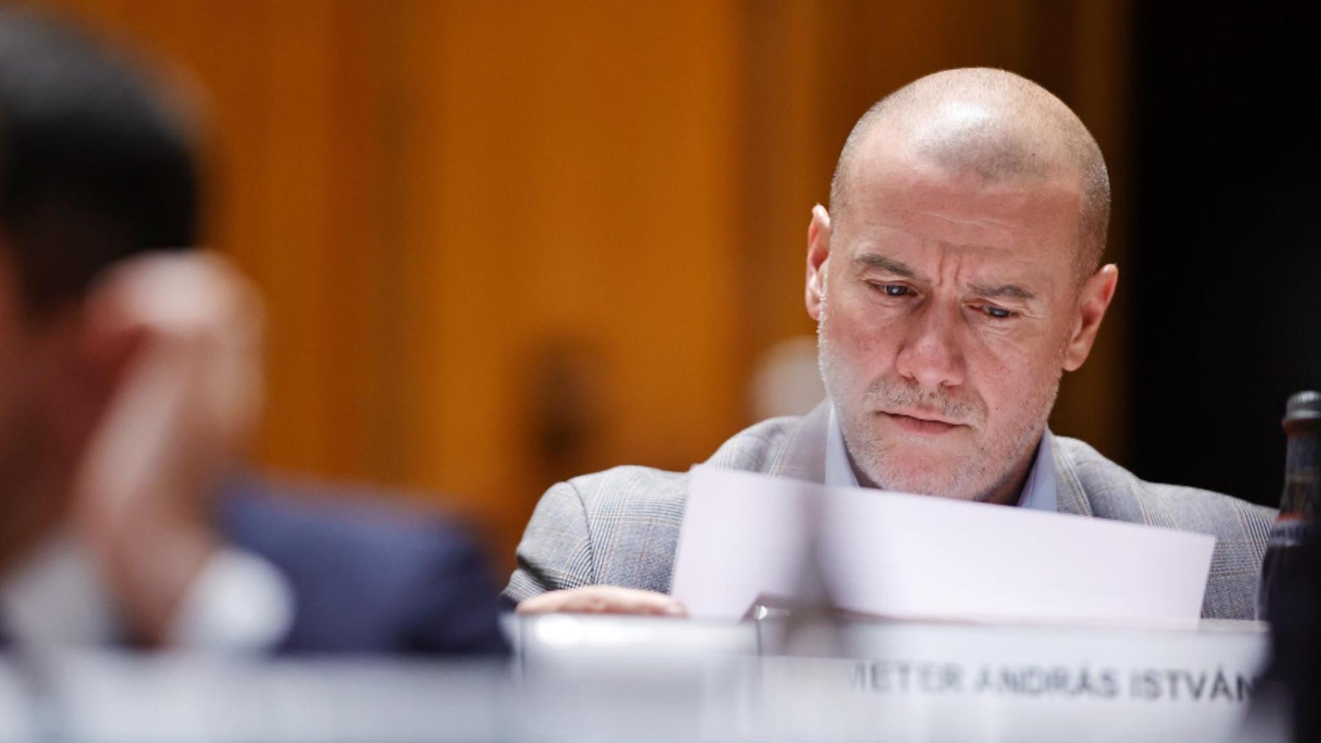 Evenimentele culturale din weekend ar putea fi sistate! Explicația halucinantă a ministrului Culturii