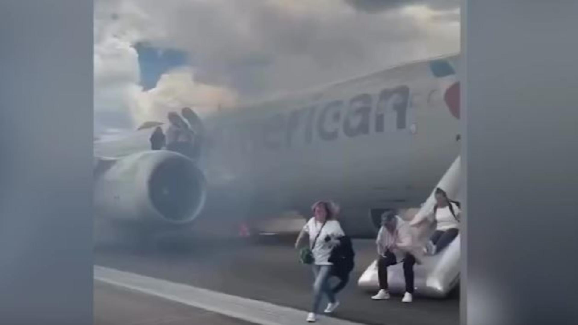 Momente de panică! Avion în flăcări: pasageri, evacuați de urgență