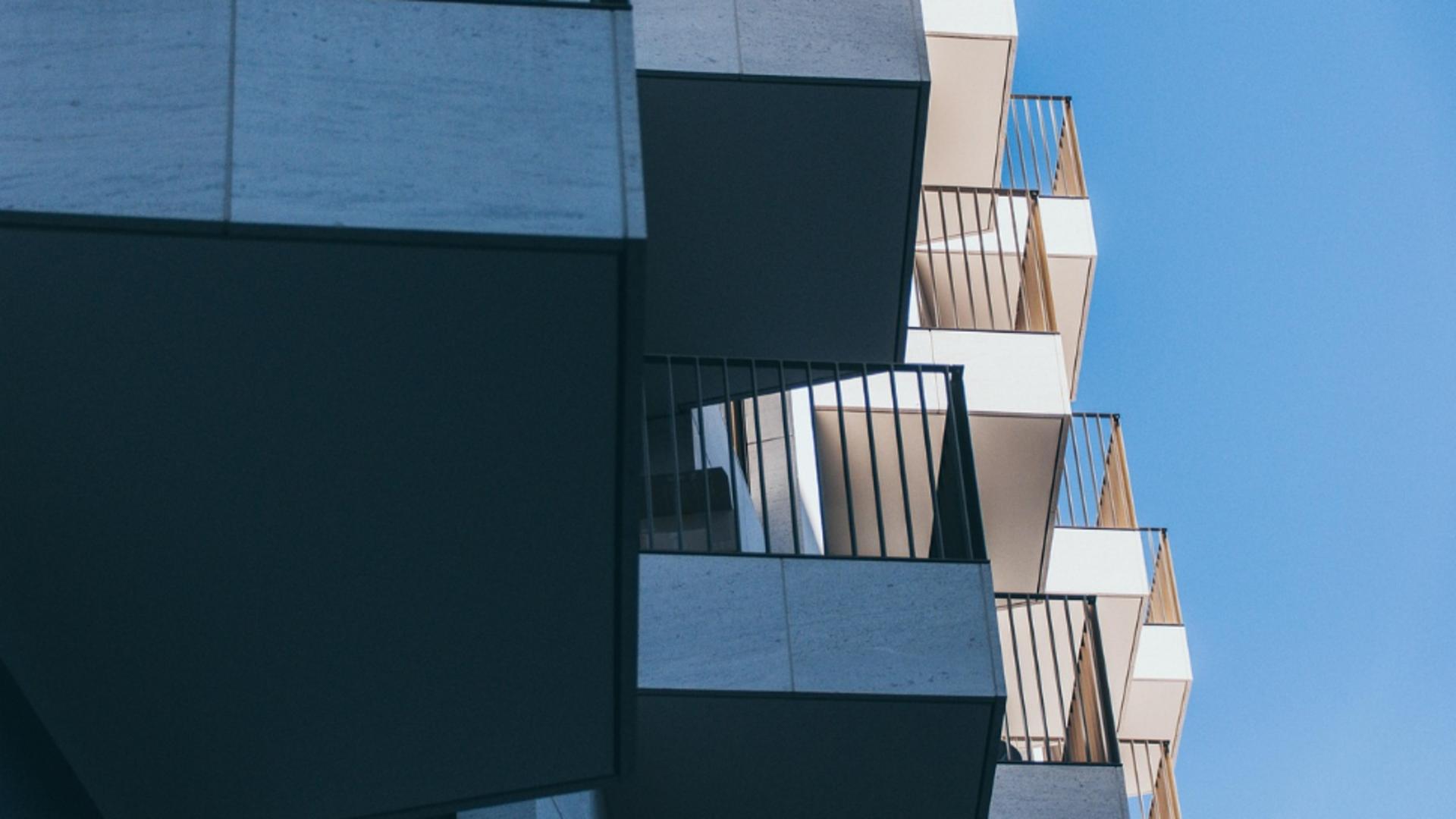 Noua criză imobiliară. TVA la case crește de la 9% la 21%