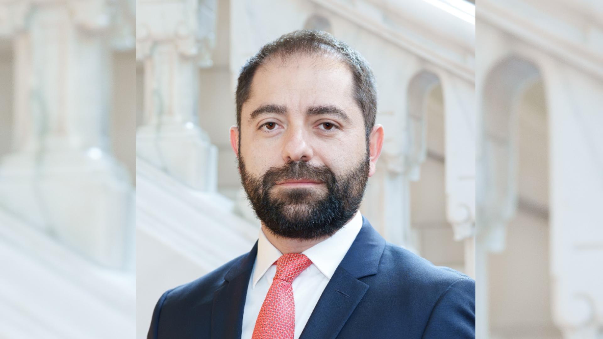 Prețurile explodează, oamenii lui Nicușor Dan spun că o ducem bine