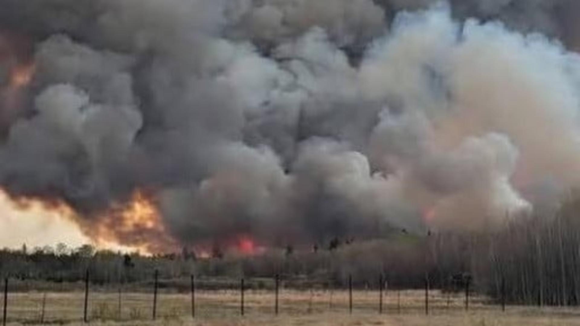 Atenție, români care călătoriți în Muntenegru: risc major de incendii în zonele montane