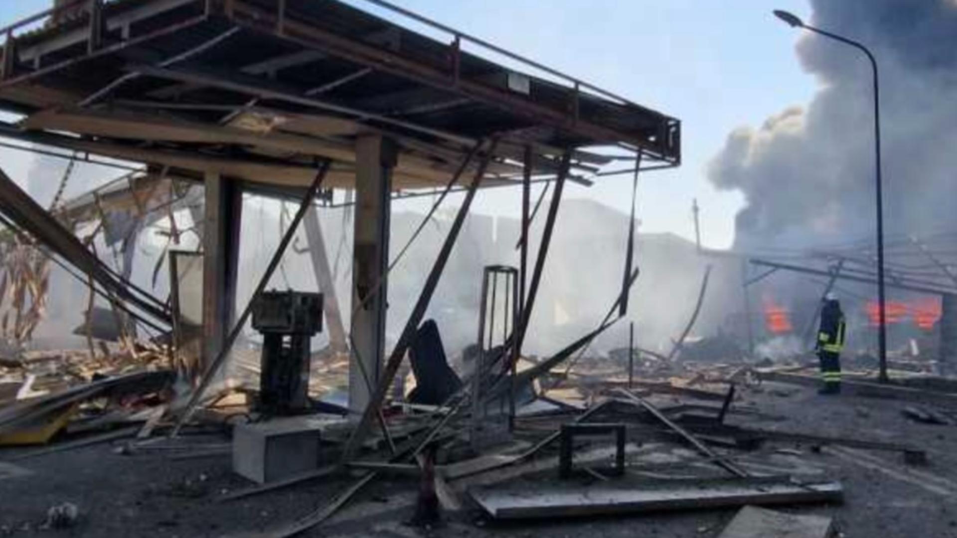 Explozie la o benzinărie din Roma: mai mulți răniți