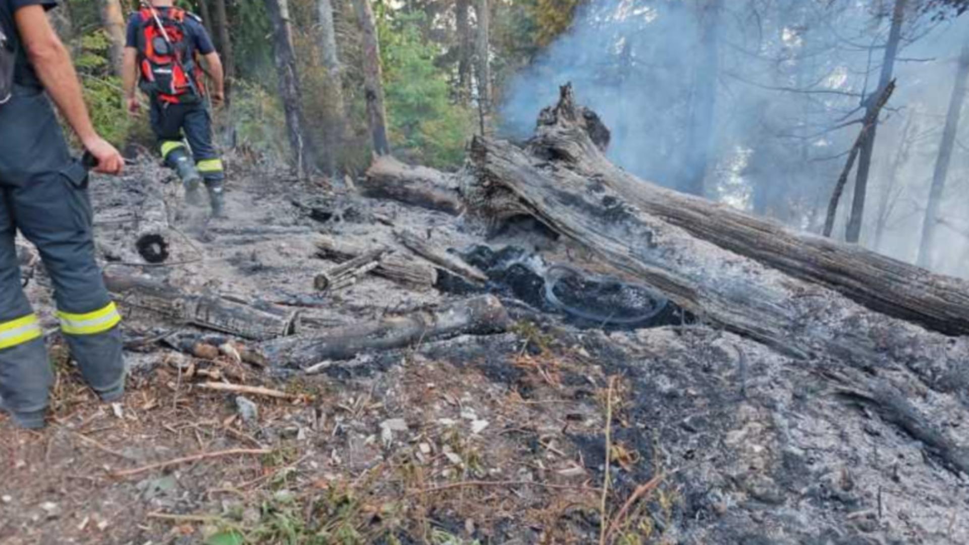 Incendiu de proporții în Munții Țibleș! FOTO: ISU Maramureș