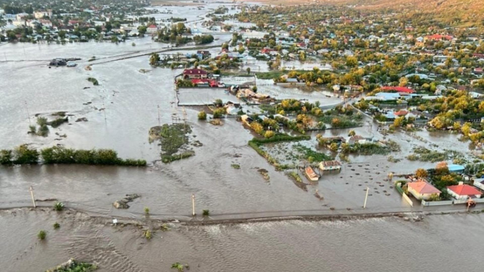 Avertisment hidrologic de Cod Galben: risc crescut de inundații și viituri rapide în 15 județe ale țării