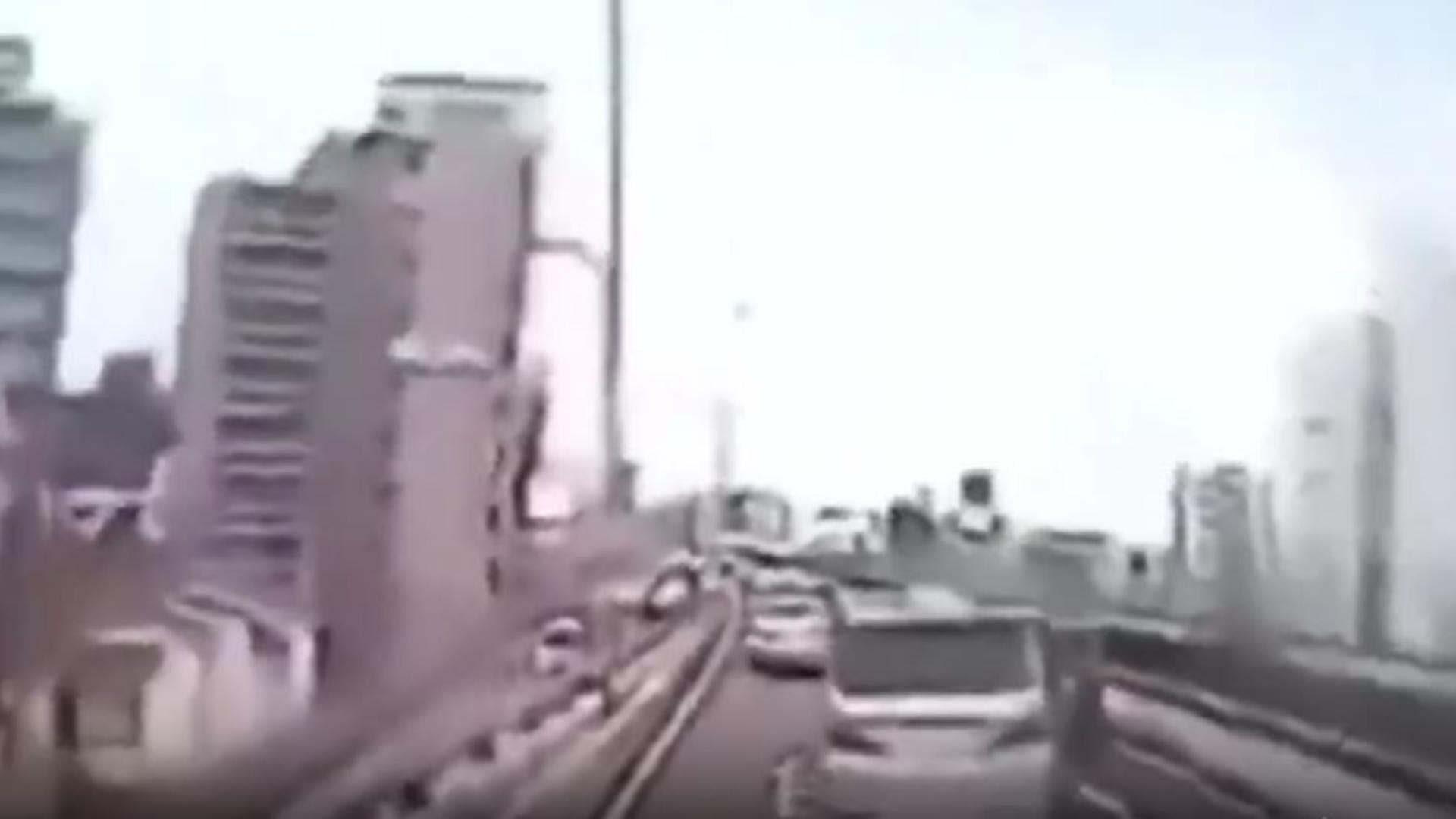 Zeci de locuitori evacuați din cauza celor 1.600 de cutremure. Japonia se pregătește pentru un seism uriaș