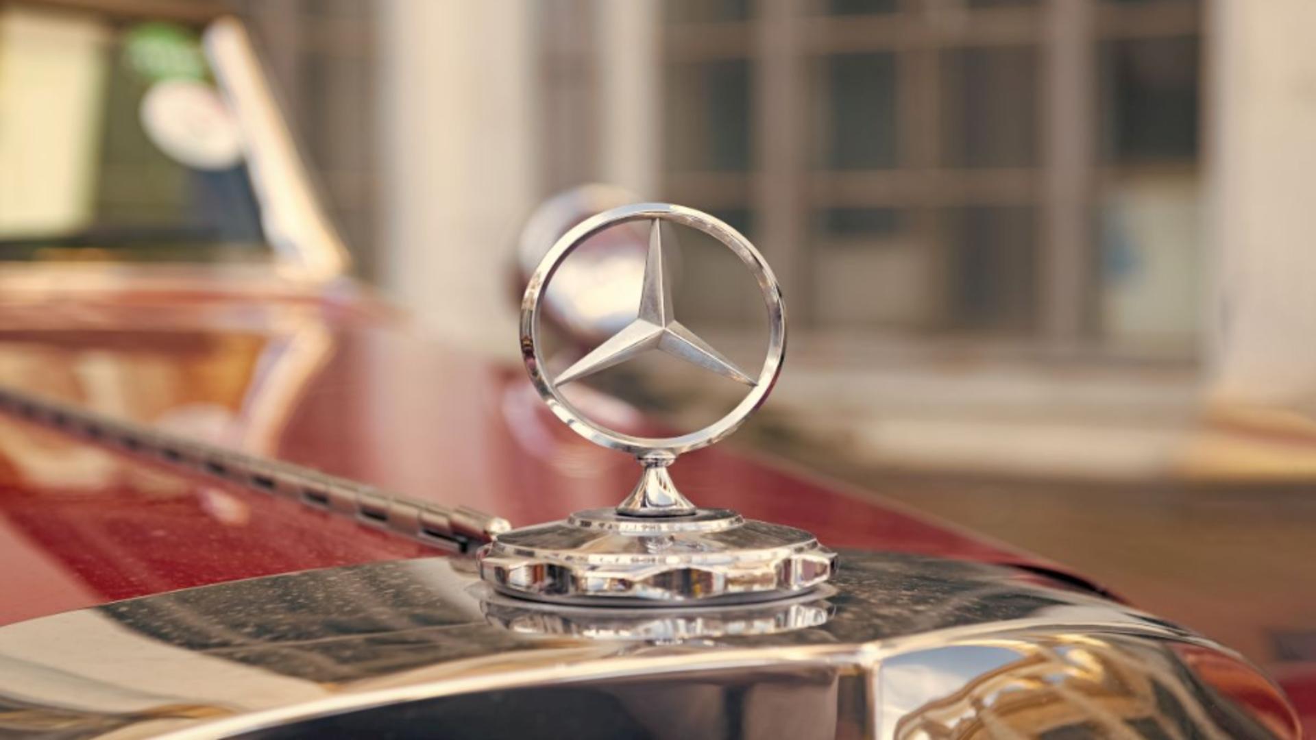 Mercedes-Benz C 400 vs C 300: Duelul rafinamentului pe patru roți