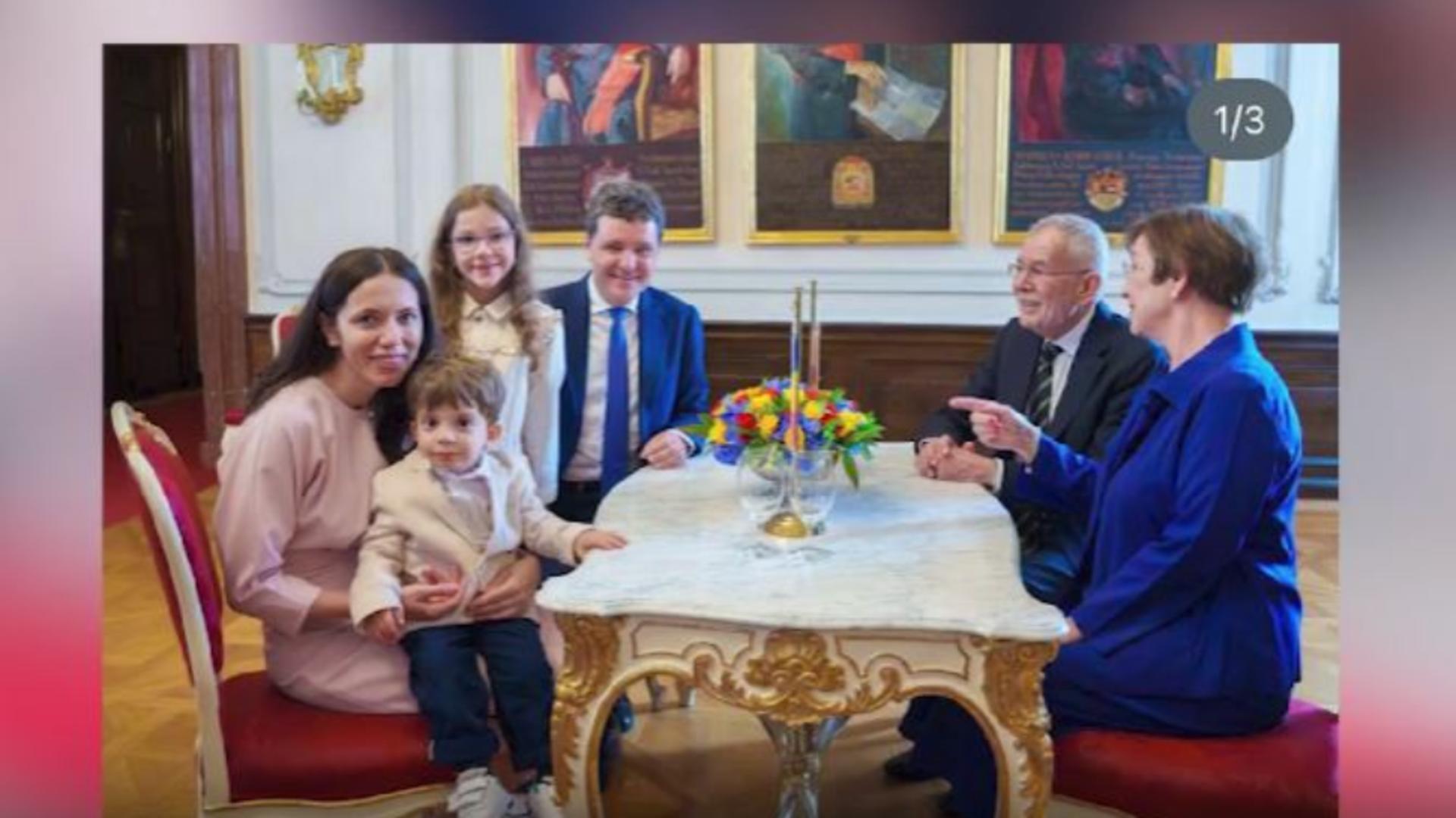 În plin scandal, Nicușor Dan e lăudat de liberali