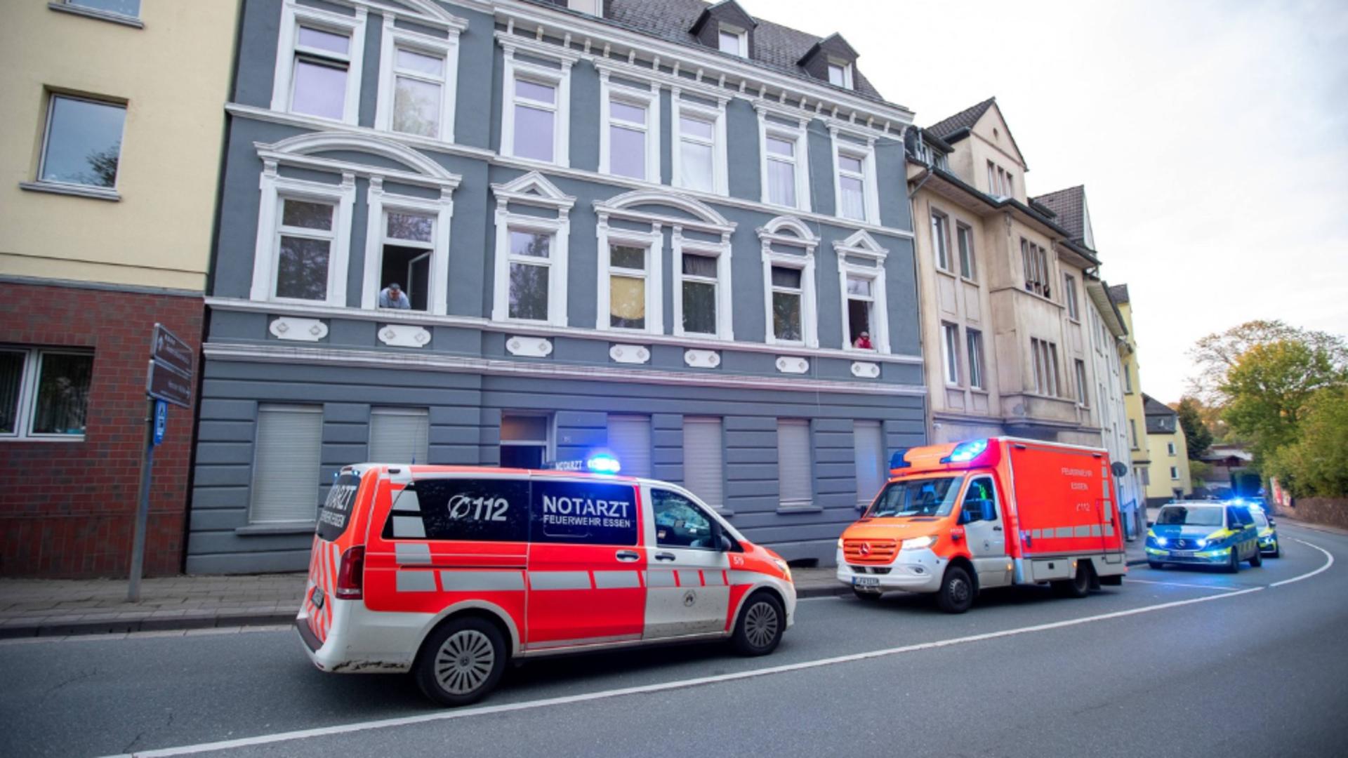 Poliţia l-a împuşcat pe bărbat, iar acesta ar fi murit pe loc. Foto/Profimedia