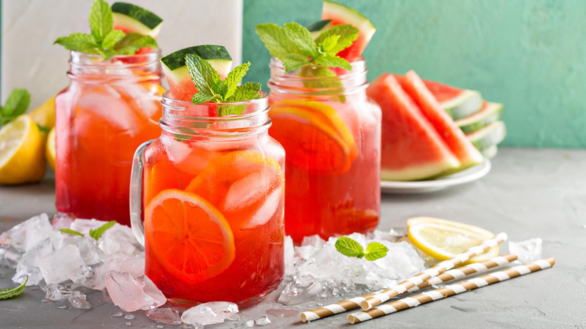 Vedetele verii! Trei rețete de limonadă răcoritoare, perfecte pentru zilele caniculare care urmează: vezi care ți se potrivește/ Profimedia