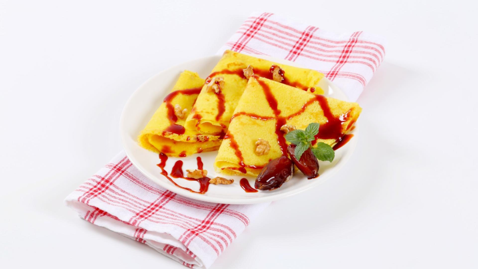 Gustul copilăriei. Clătitele Ana Lugojana, rețetă clasică de acum 70 de ani: sunt perfecte pentru zile toride/ Profimedia