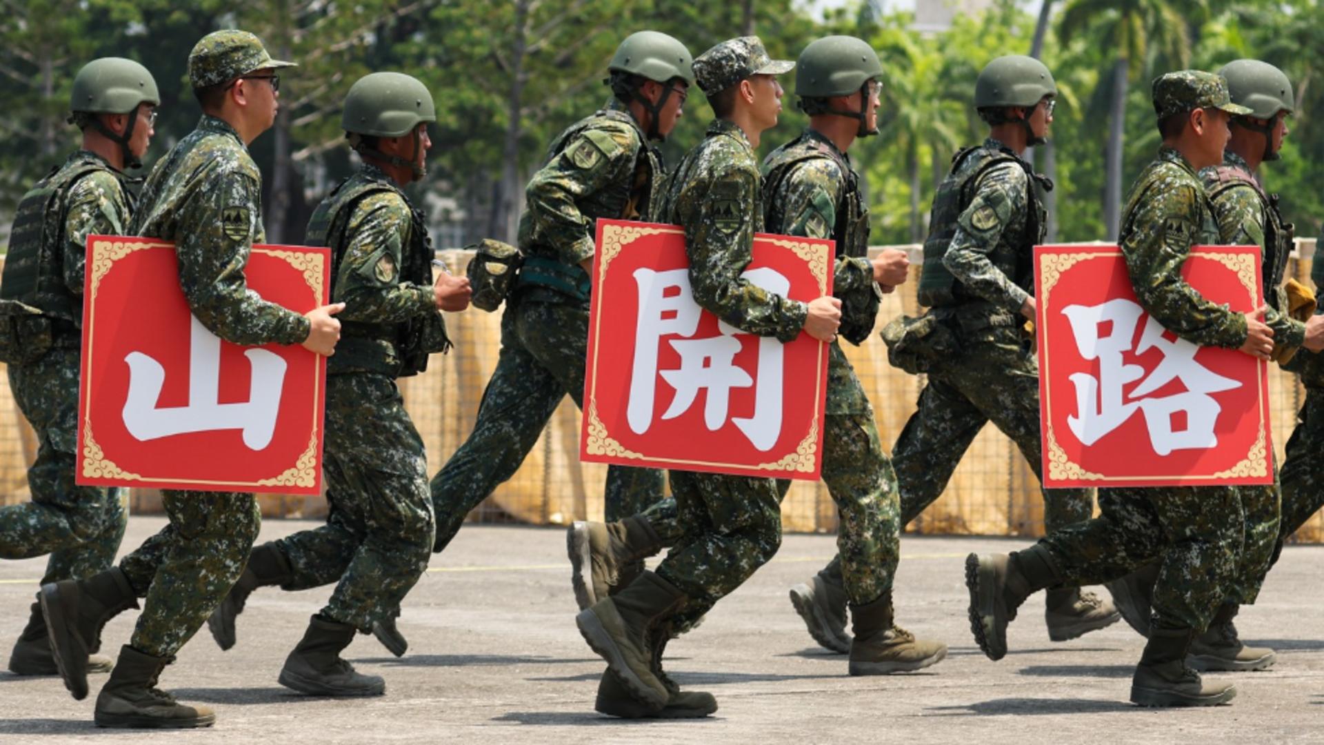 Soldați chinezi. Foto: Profimedia