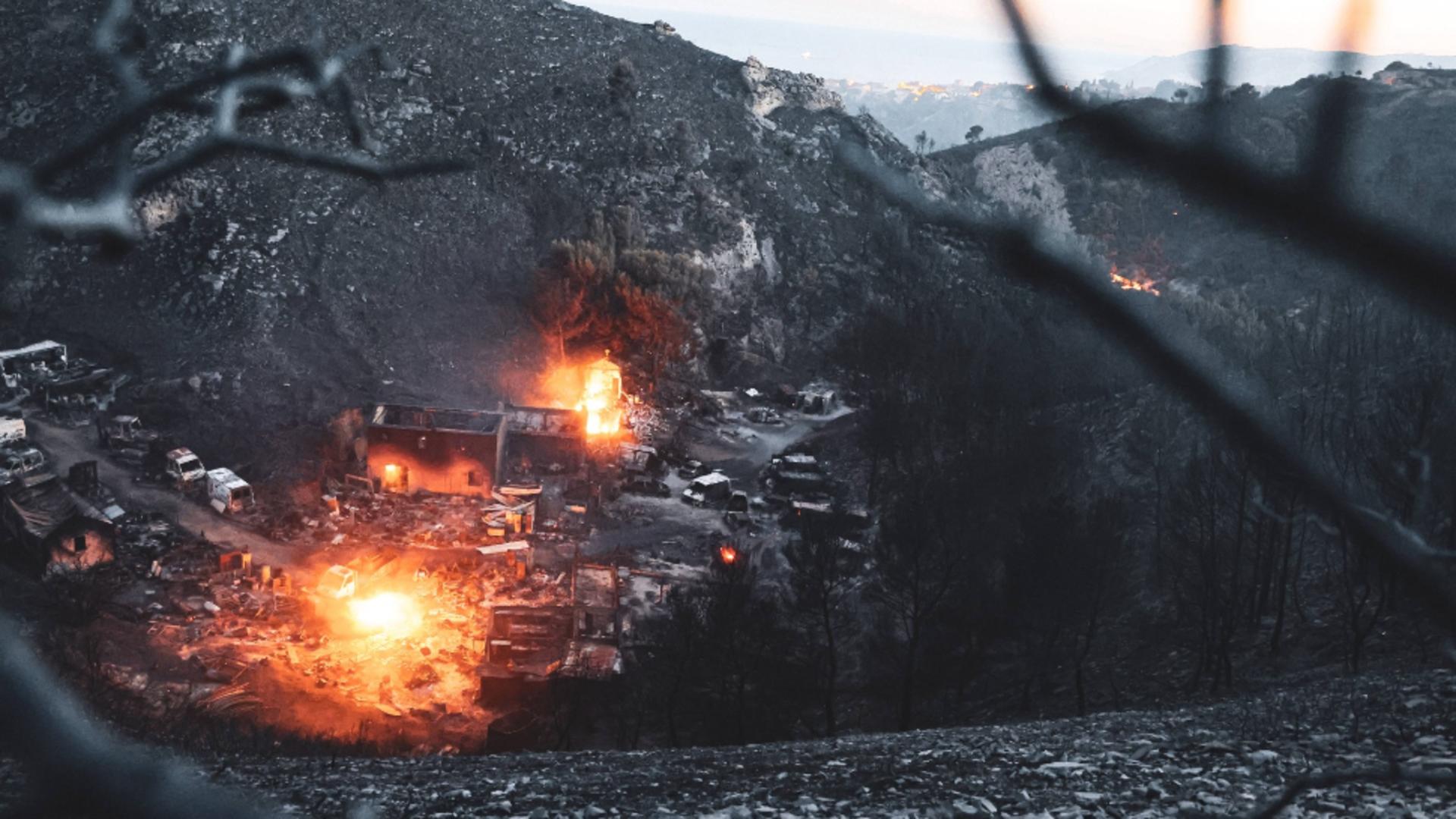 Peste 100 de răniţi, în urma incendiului de vegetaţie care face ravagii lângă Marsilia / Foto: Profi Media