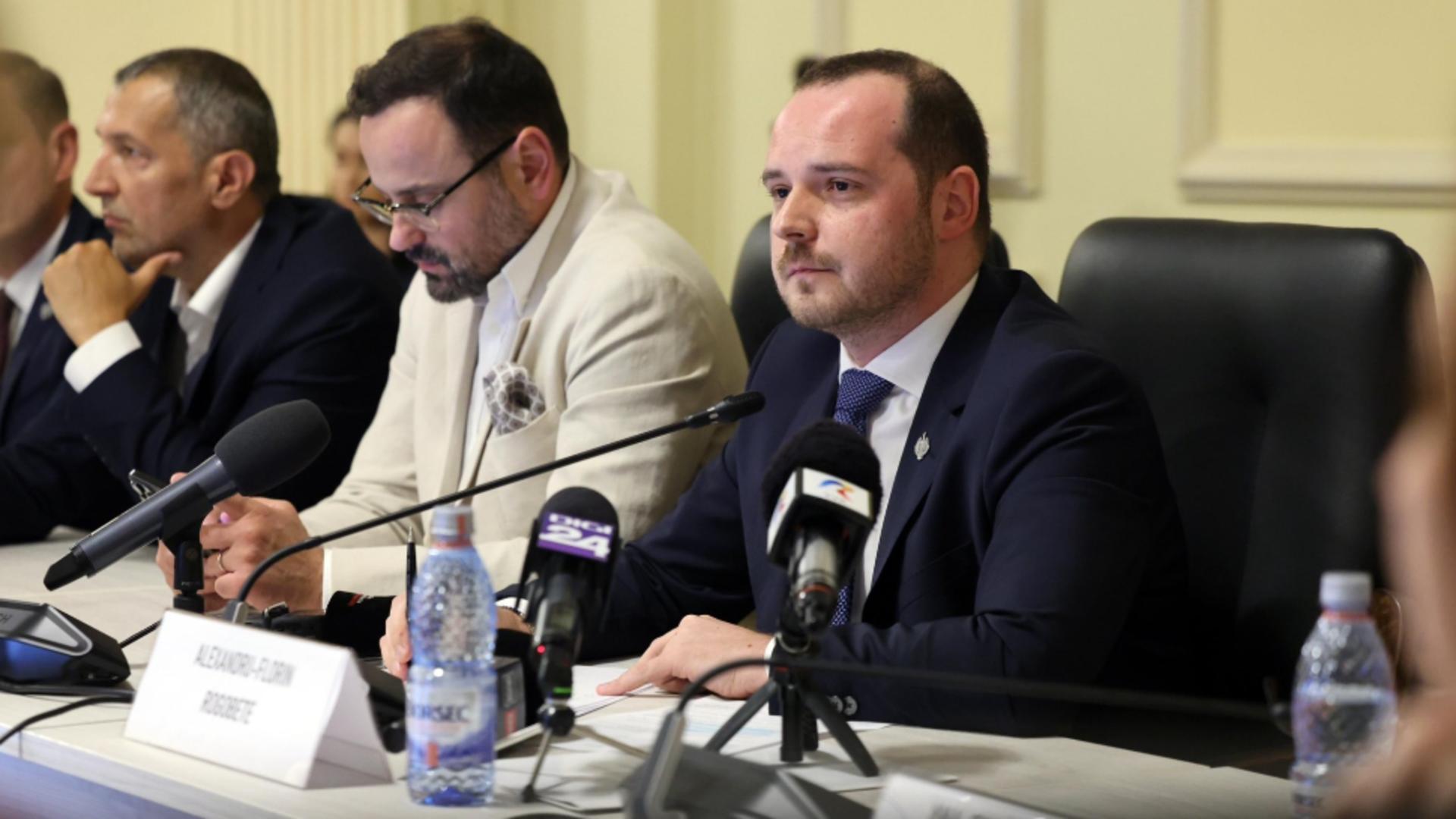 Ministrul Sănătății, după ce 6 copii au murit în secția ATI a Spitalului "Sf. Maria" din Iași. "O încălcare gravă a protocoalelor! Dacă le respectau, infecția nu s-ar fi răspândit!"