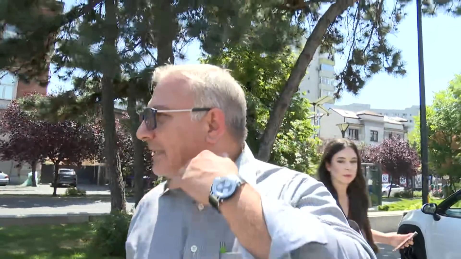 Răzvan Duca Ghenoiu și avocatul Iancu Toader au refuzat răspunsurile clare, preferând atitudinea arogantă