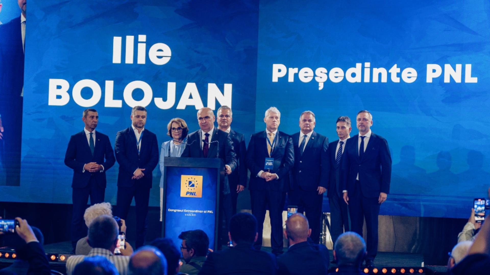 Tenisuni uriașe în PNL! FOTO: Facebook