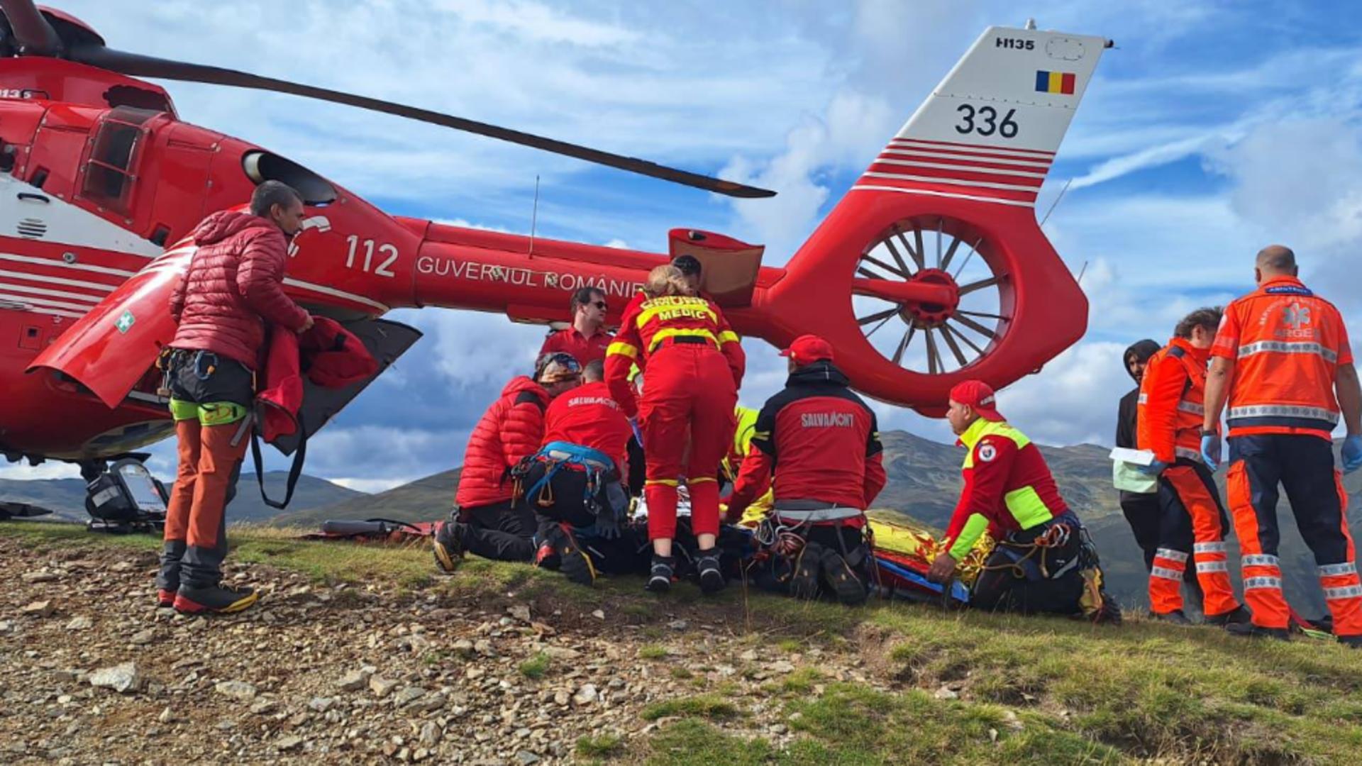 FILMUL tragediei din Argeș: cum a ajuns mașina cu cei 5 tineri în prăpastie/ Foto: Facebook Salvamont Argeș 