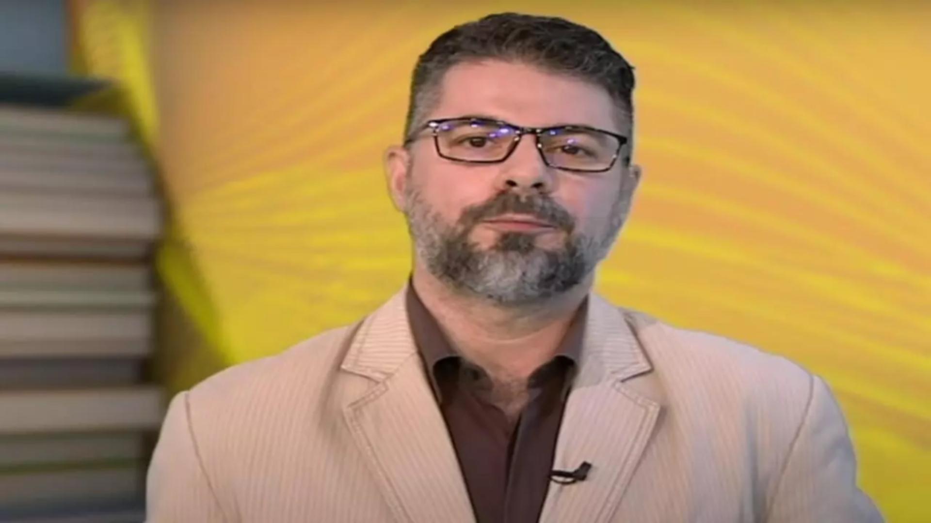 Un profesor acuzat de viol și agresiune sexuală este încă angajat la Ministerul Educației