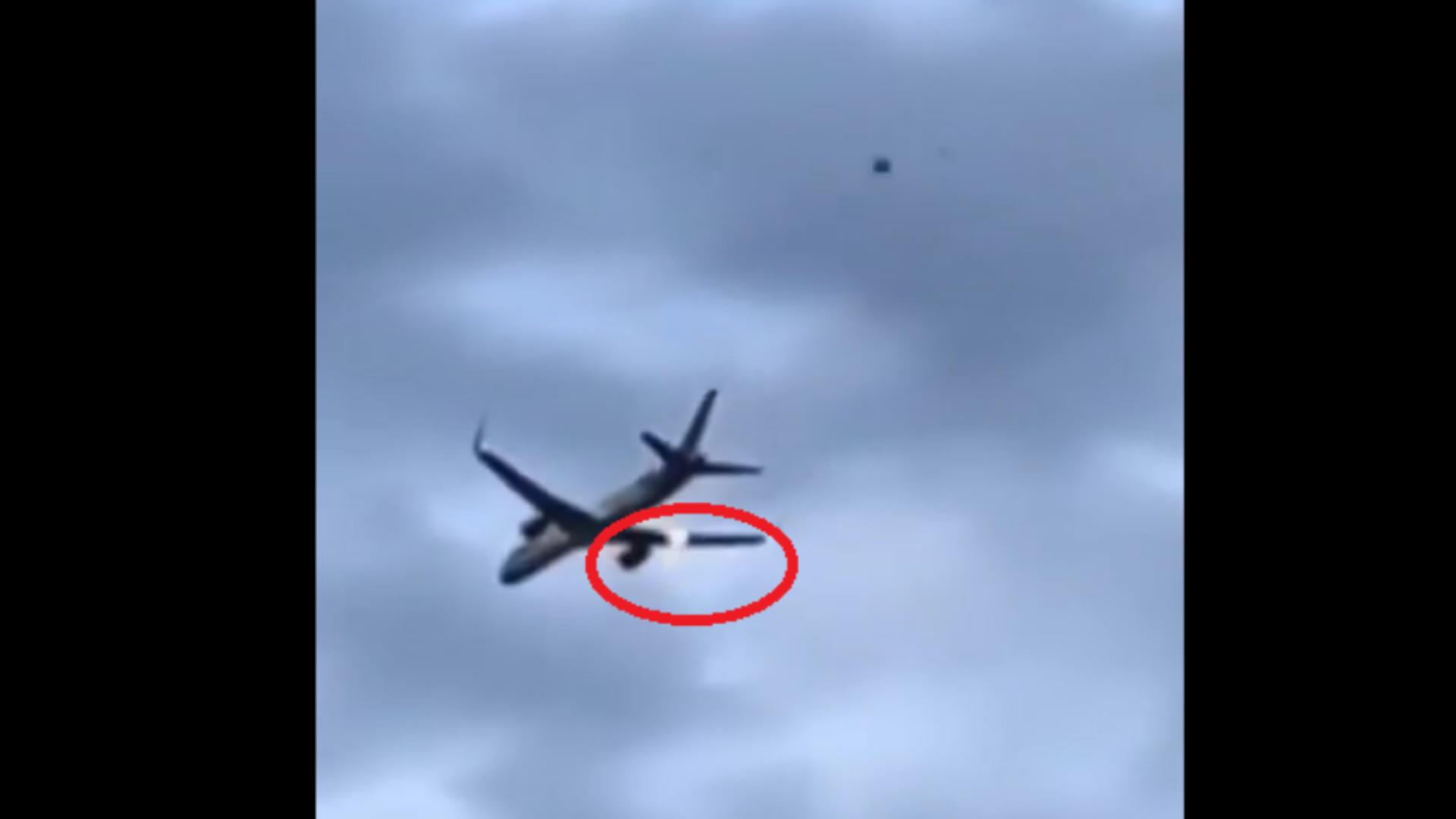 Clipe de coșmar la bordul unui Boeing 757-300, după ce unul dintre motoare a luat foc. Aeronava a aterizat de urgență / Captură video 