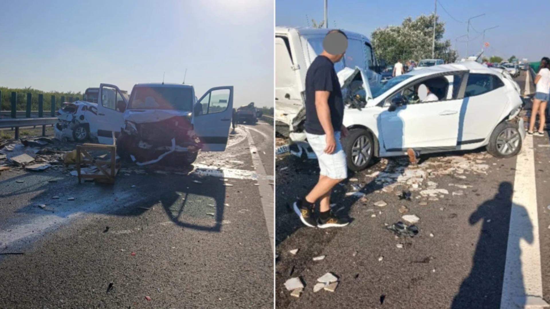 Carambol cu șapte mașini pe Autostrada A2. FOTO: Facebook