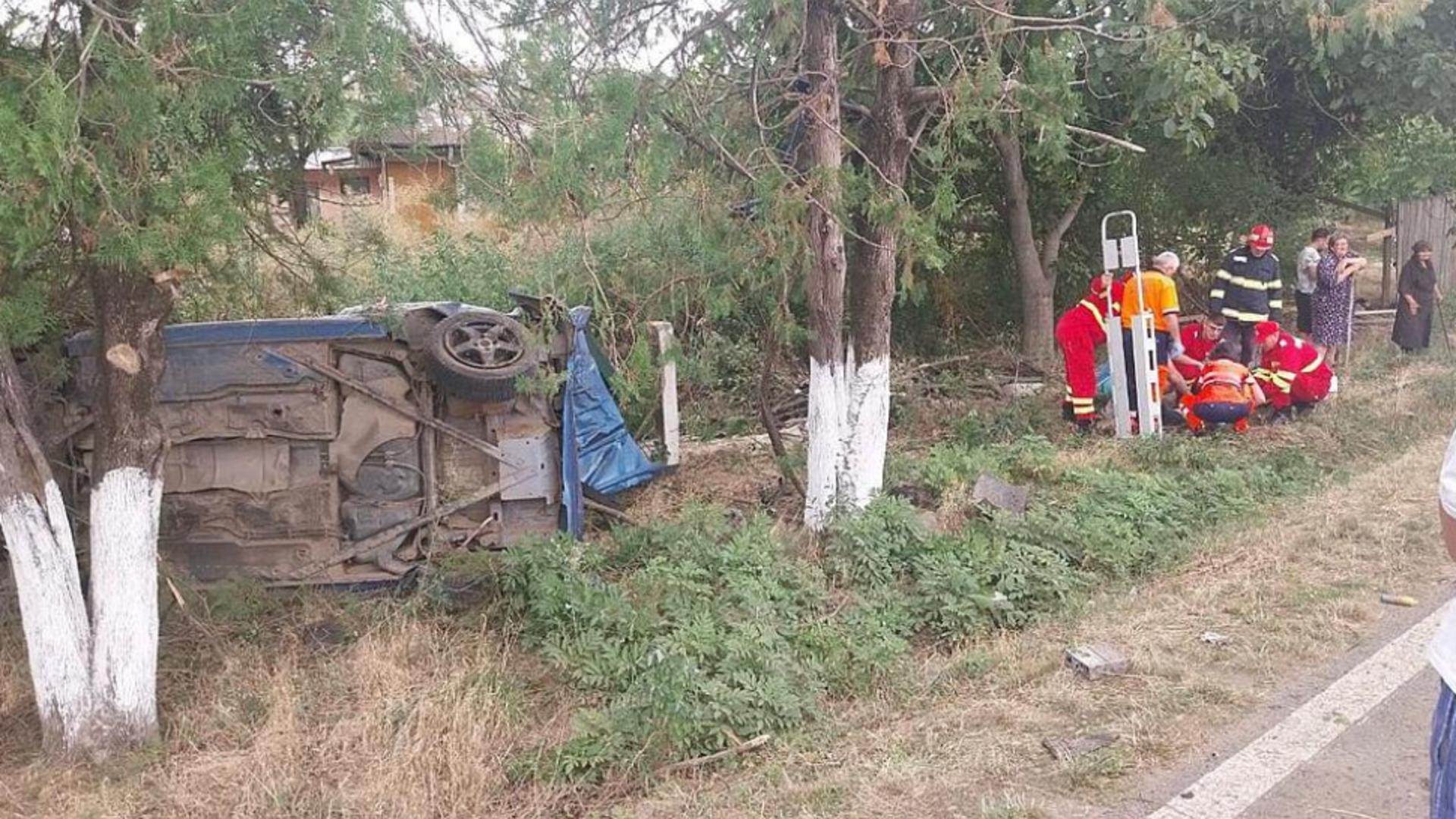 Tragedie în Ialomița. Adolescent de 16 ani, mort într-un accident provocat de un tânăr e 19 ani, fără permis FOTO
