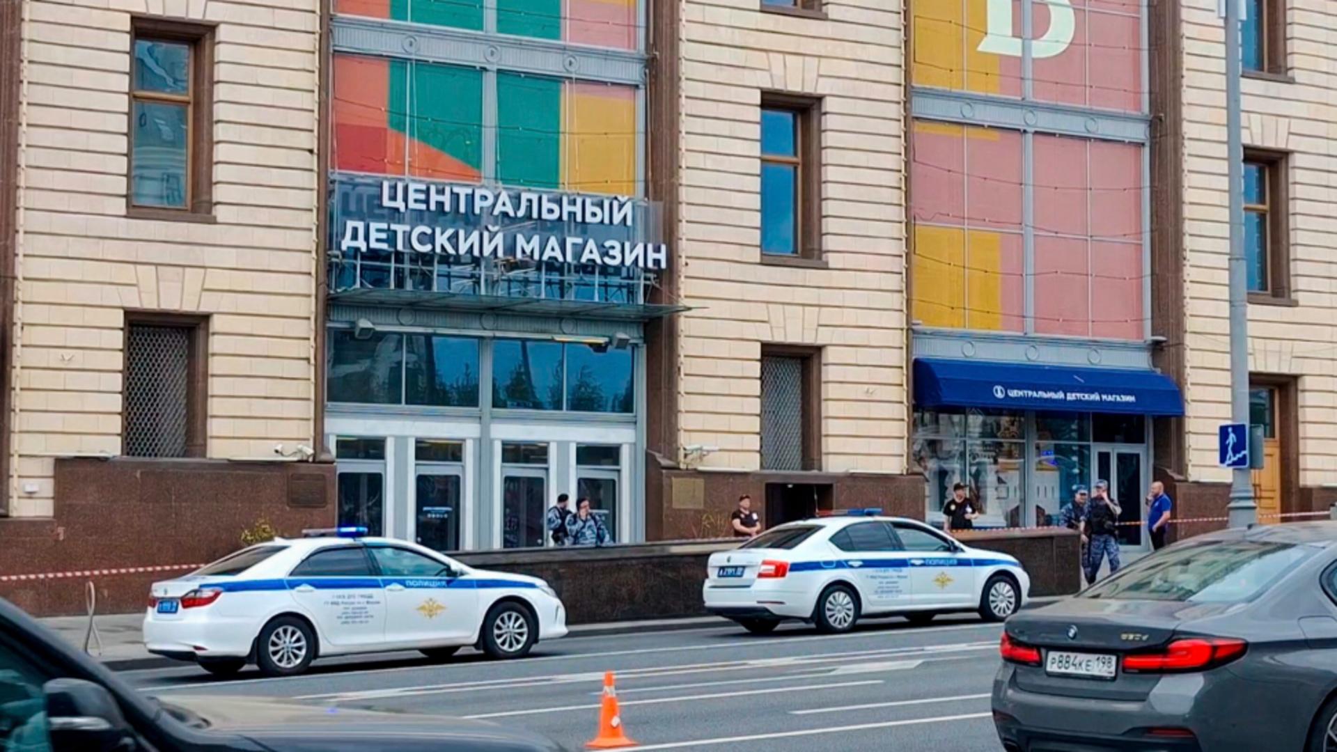 Explozie la cel mai mare magazin de jucării din Moscova. O persoană a murit. Foto/Profimedia