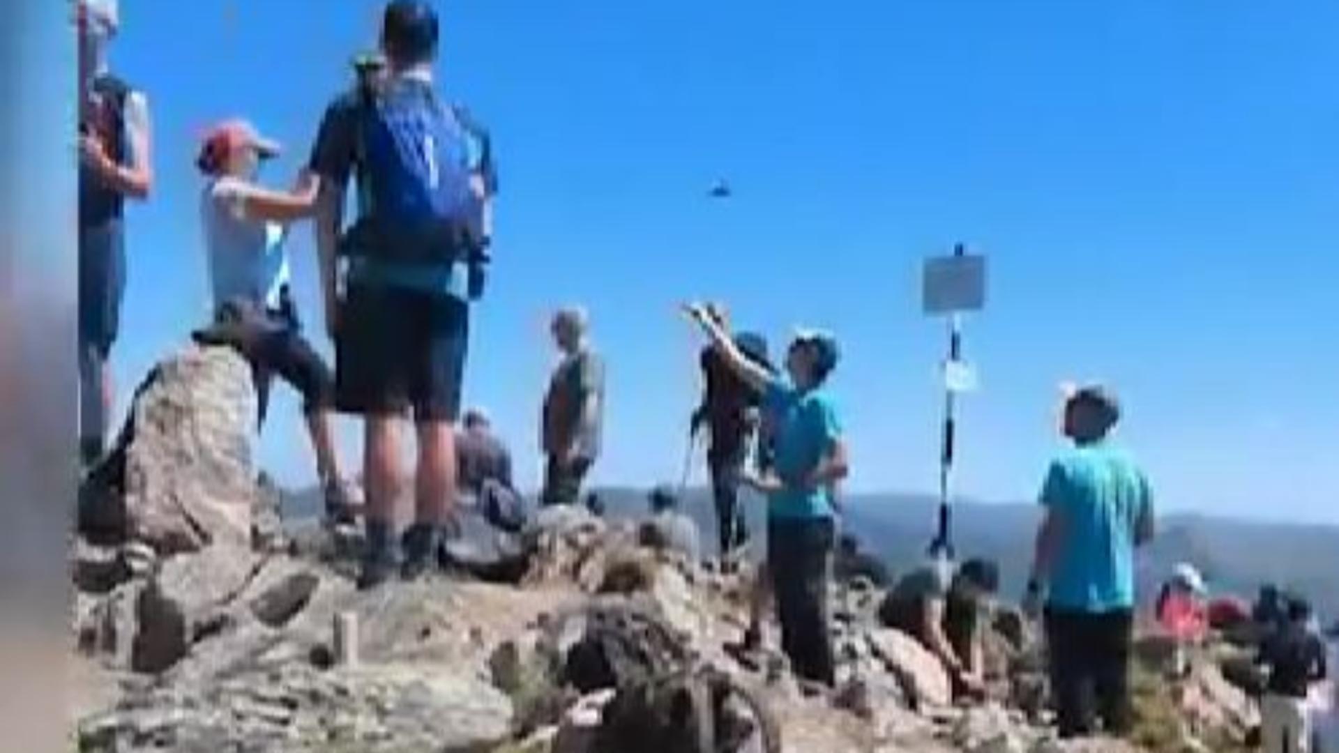 Drumeție cu final neașteptat: familie din București, intoxicată după ce a mâncat alimente alterate în Munții Bucegi