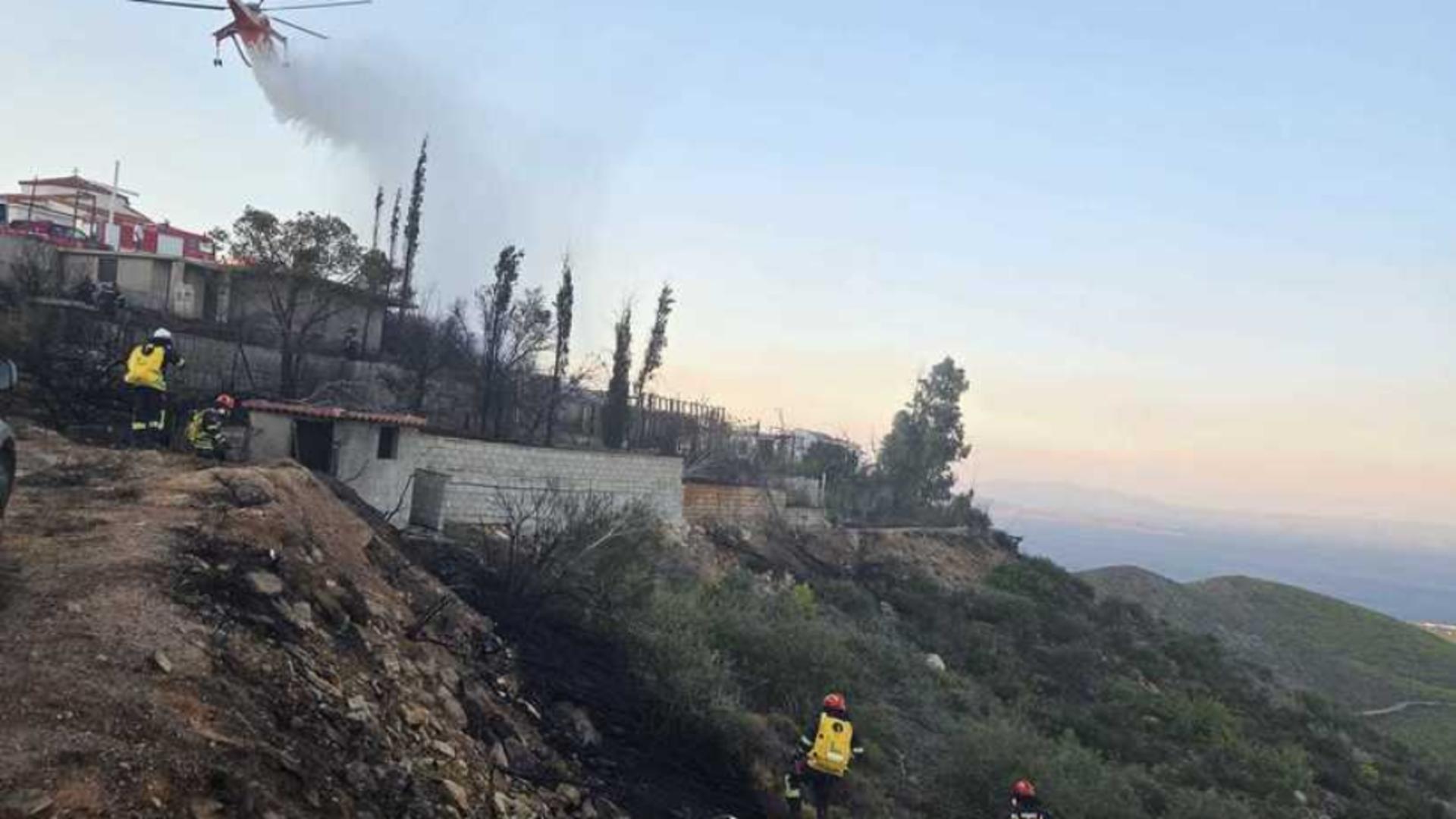 Pompierii români, chemați de urgență să intervină la un incendiu de vegetație în Grecia