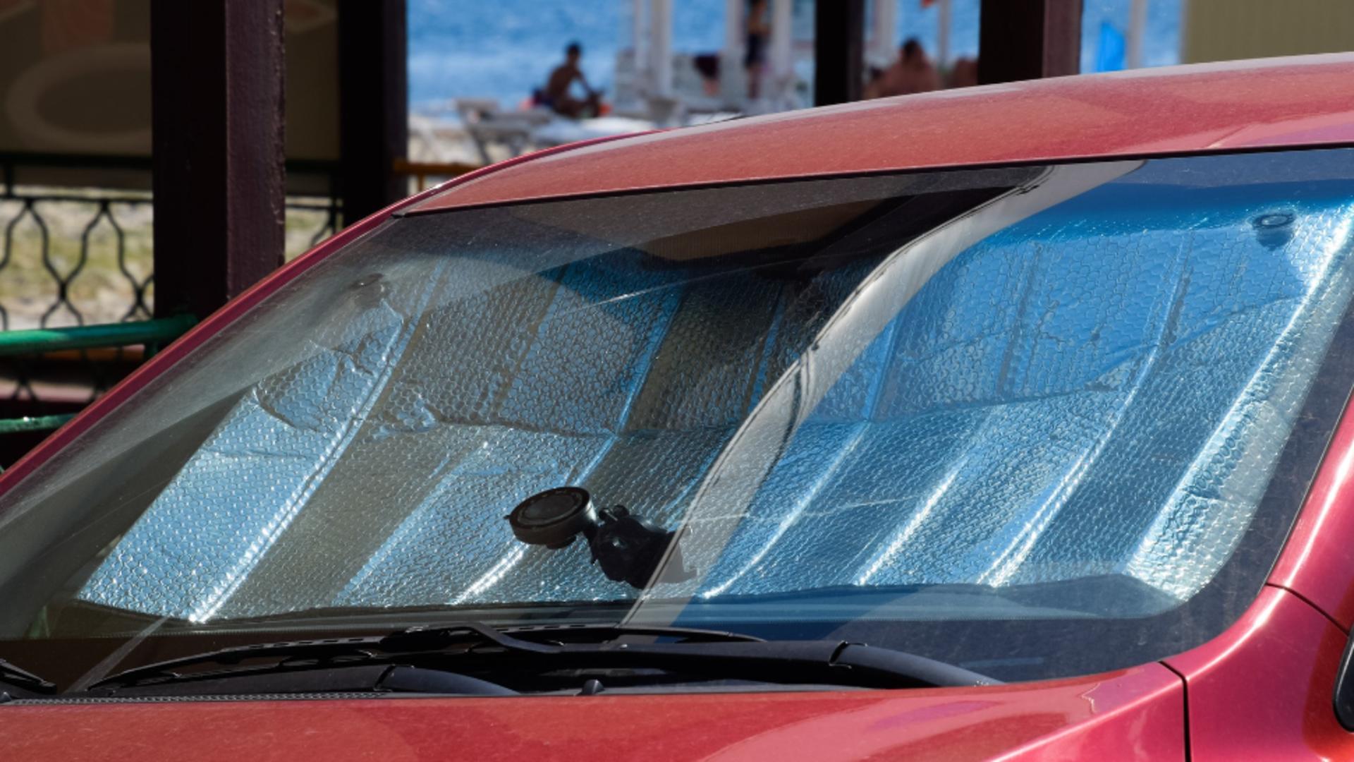 Anchetă uriașă la Roma, după decesul copilului român de 4 ani, găsit în șoc termic, în maşina familiei/ Profimedia