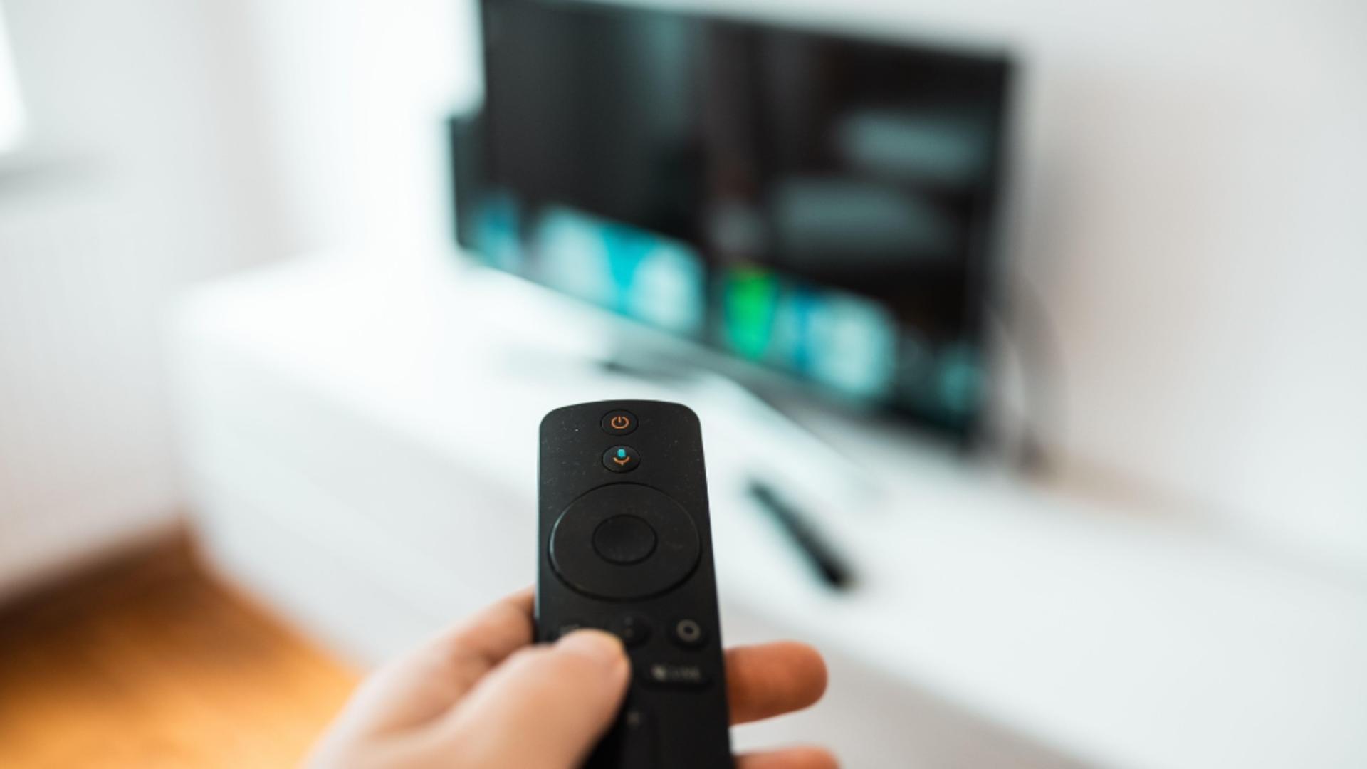 Tragedie în Dolj: un tânăr de 18 ani a murit după ce s-a electrocutat la un cablu TV/ Profimedia