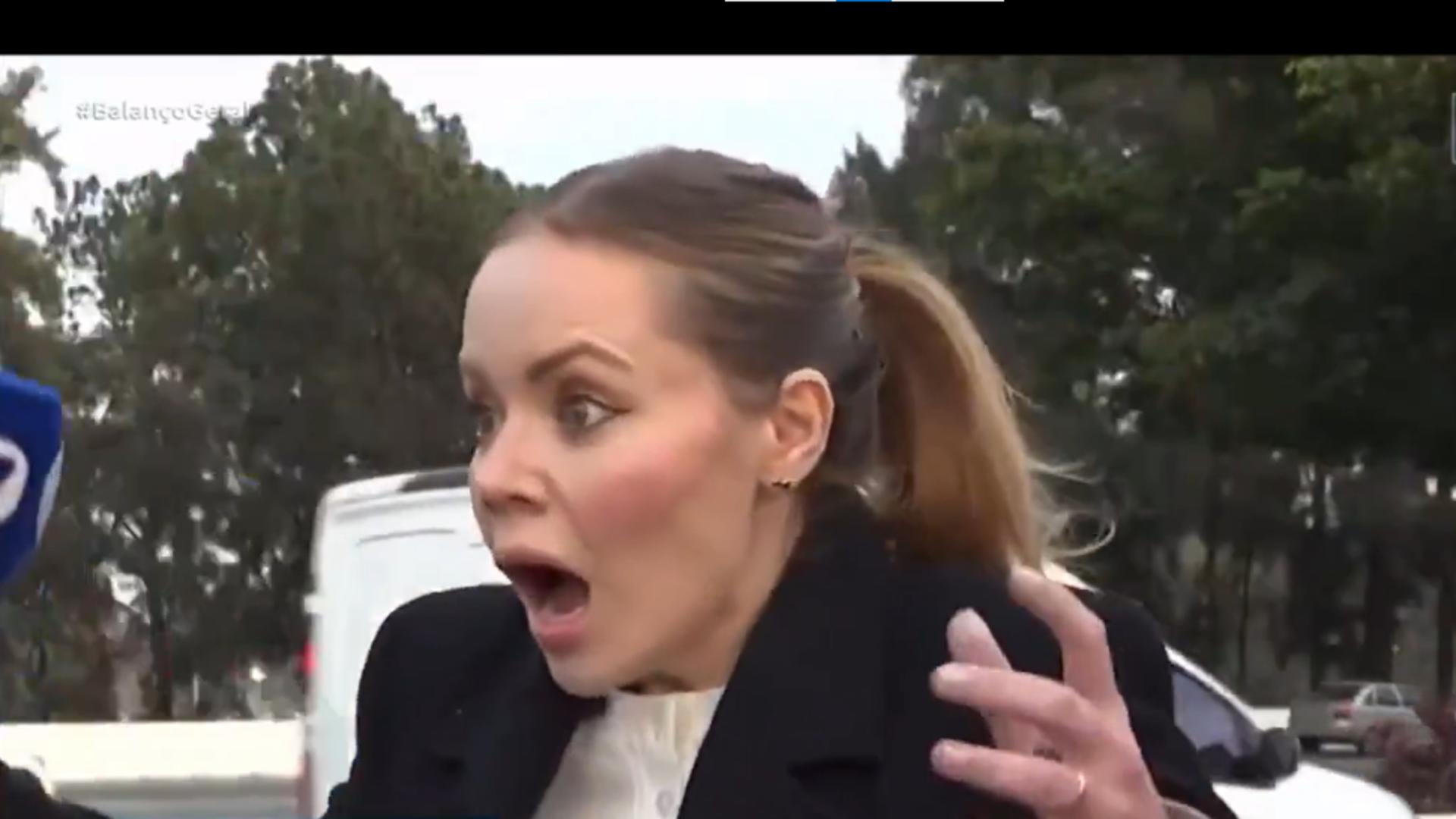 Reacția jurnalistei a făcut ca imaginile să devină virale