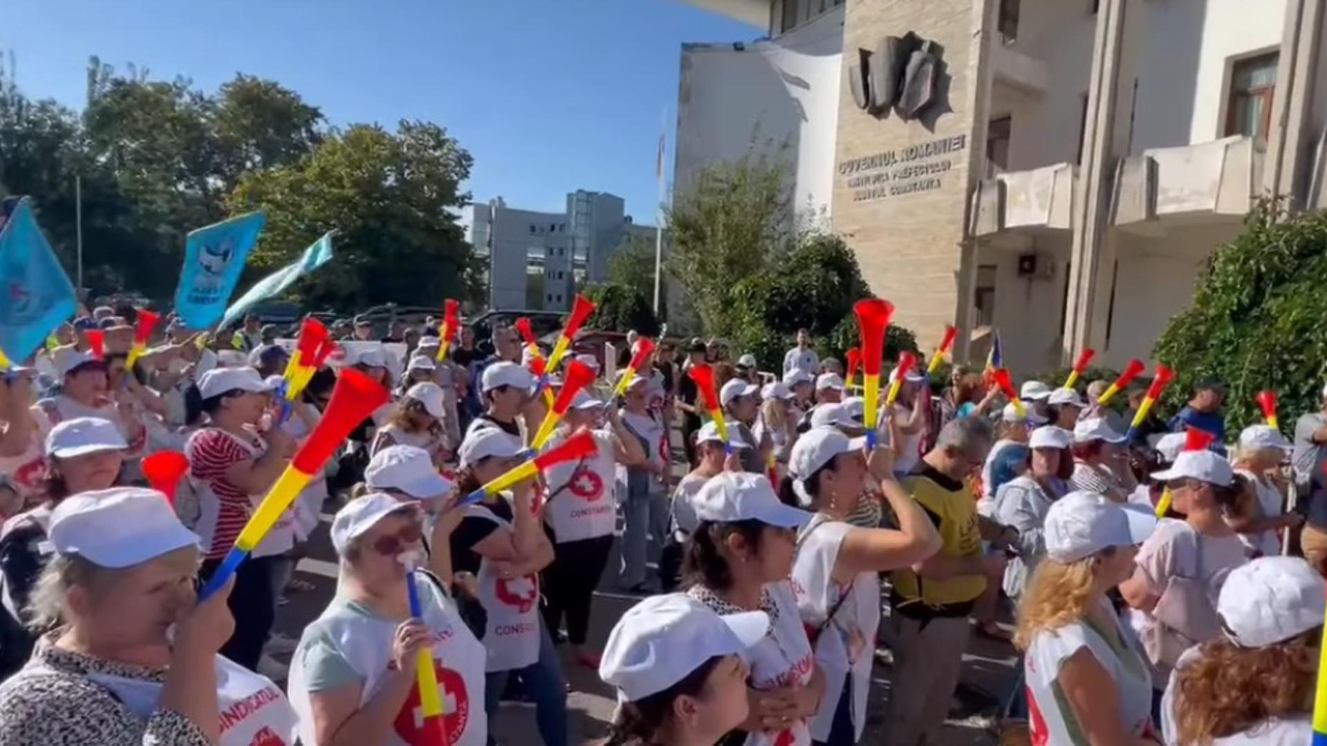 Protest de amploare al sindicaliștilor din Constanța. Foto/Captură video