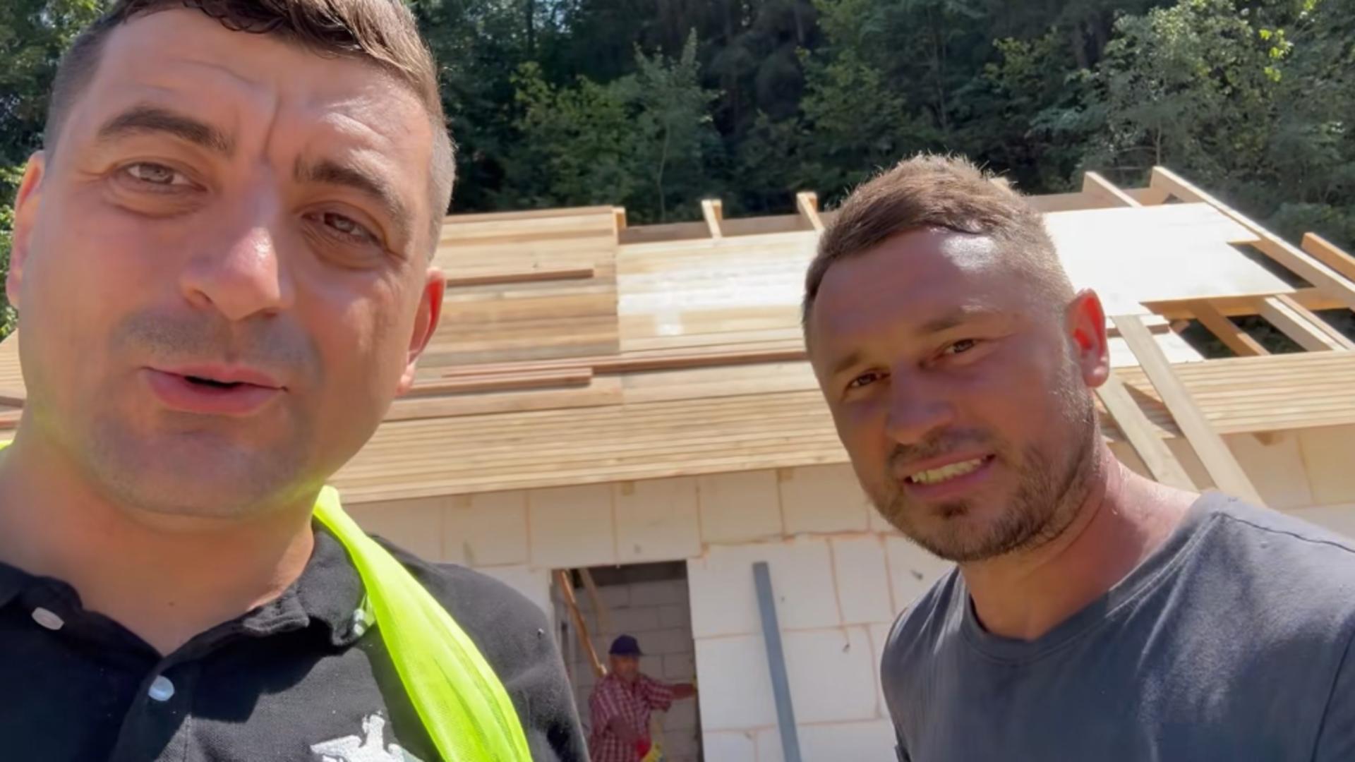 George Simion a ajuns la Broșteni, comuna distrusă de inundații. AUR recontruiește localitatea VIDEO