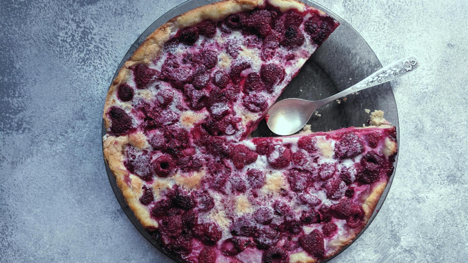 Tartă cu lămâie și zmeură. Desertul potrivit pentru vară. Este răcoritor și delicios