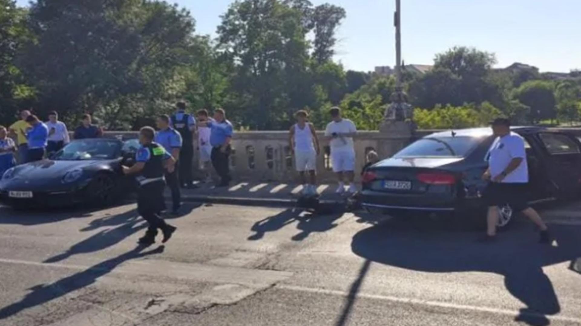 Martori cred că cei doi șoferi ar fi avut o răfuială mai veche și că accidentul ar fi fost o răzbunare. Foto/Opinia Timișoarei