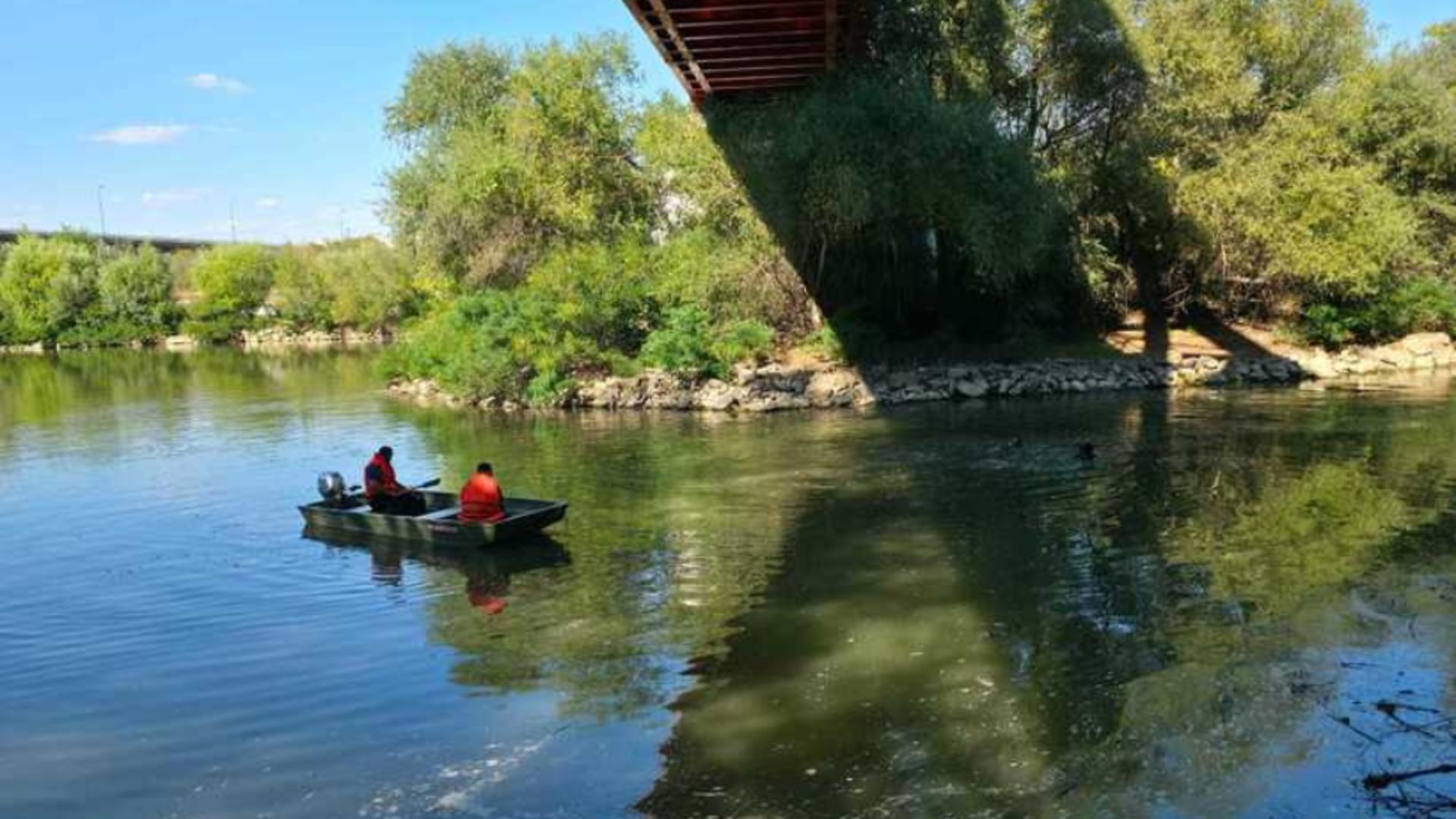 Tragedie la Arad: un tânăr de 18 ani a murit după ce a căzut în râul Mureș, o fată de 16 ani a supraviețuit