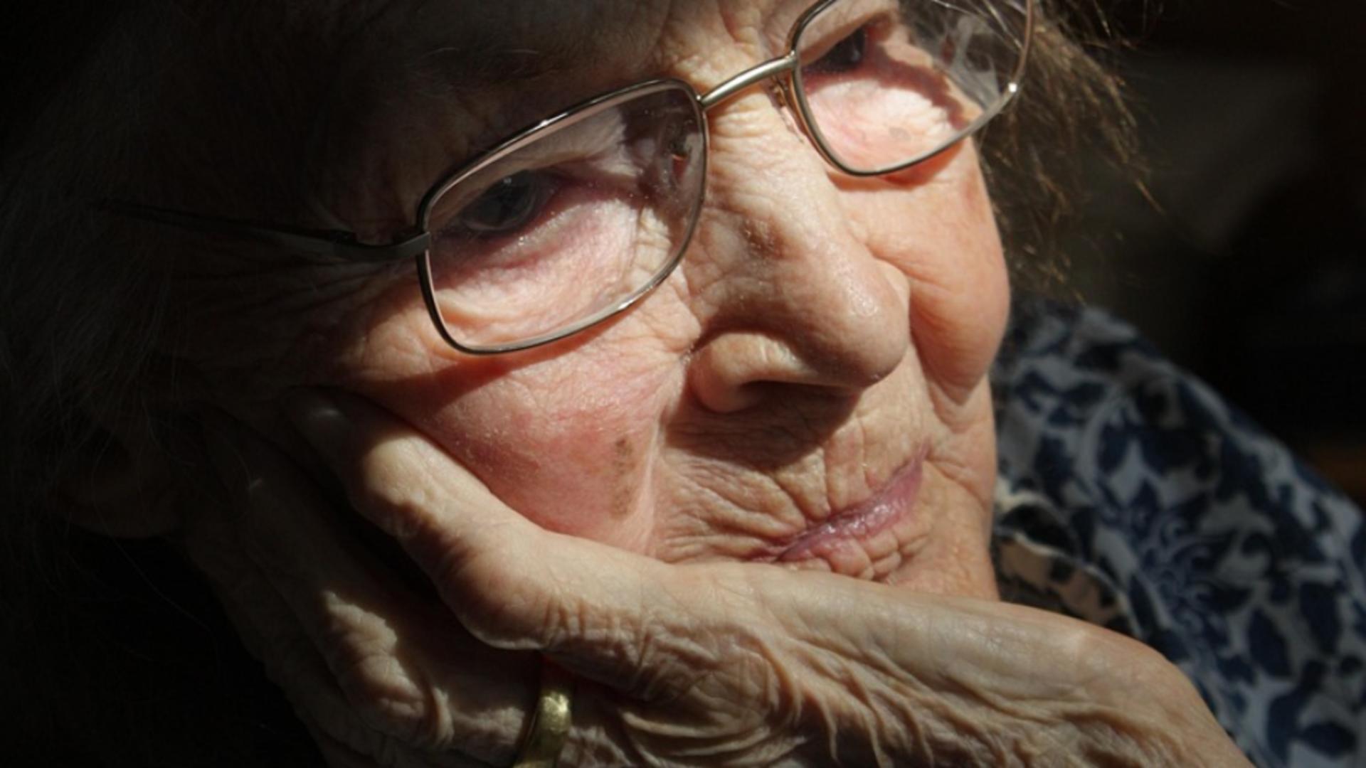 Guvernul Bolojan taie de la veteranii și prizonierii de război