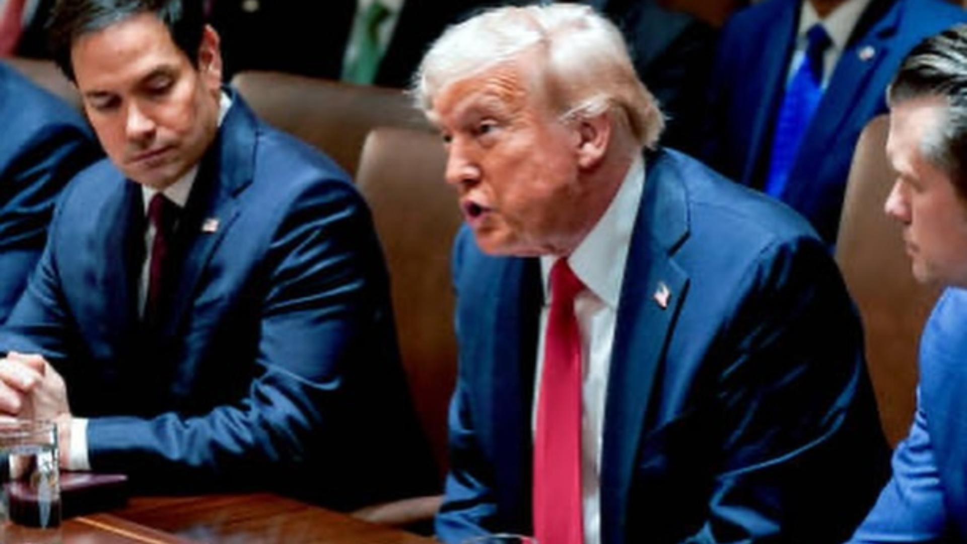 Tensiuni între SUA și Venezuela din cauza traficului de droguri. Donald Trump a anunțat distrugerea unei nave 