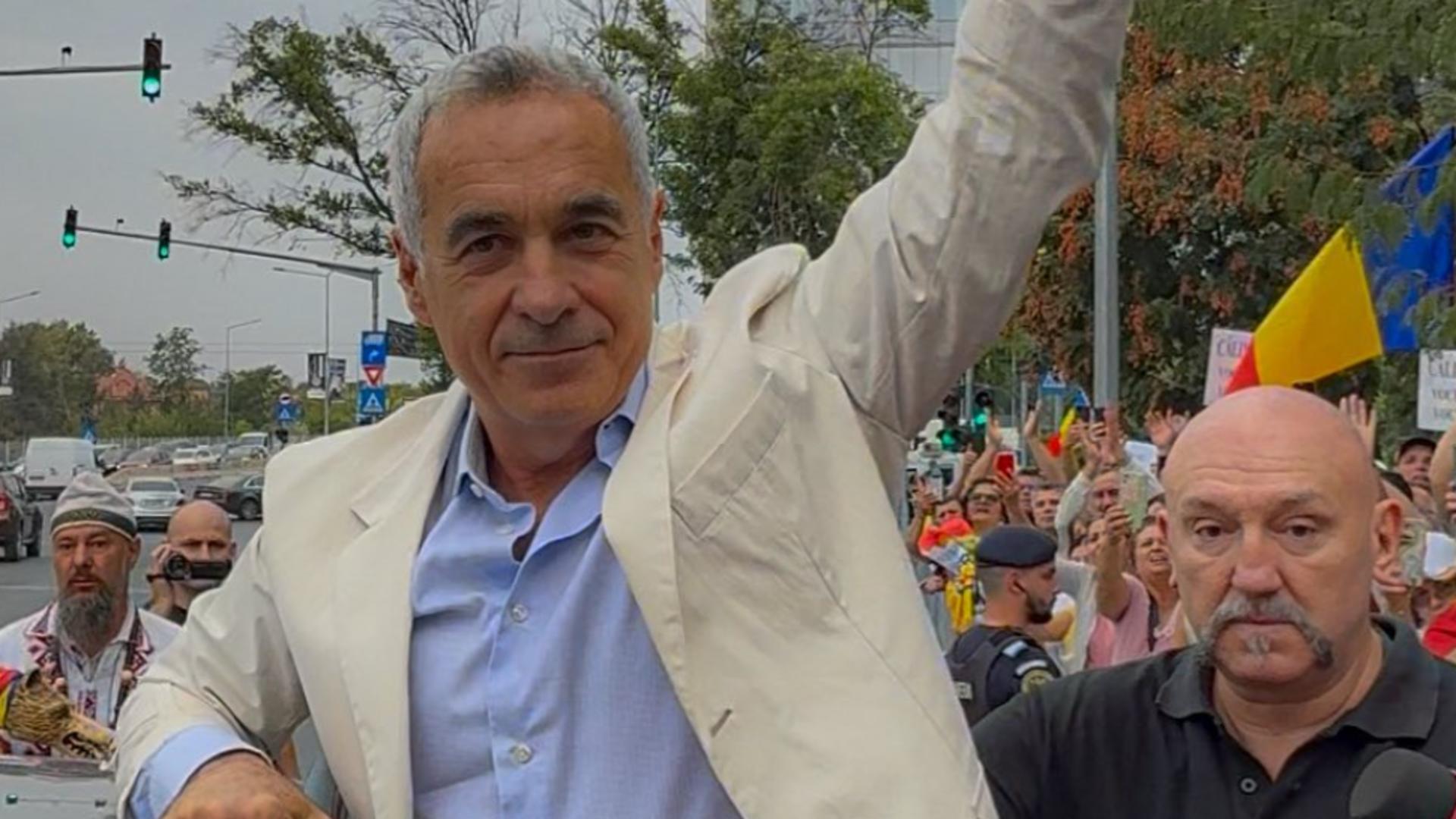 Călin Georgescu, la Poliție pentru controlul judiciar. Un nou dosar, pe masa Curții de Apel București