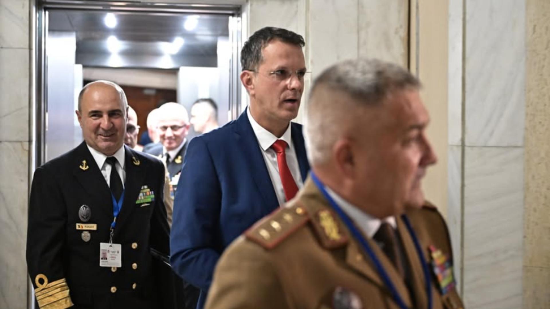 Ministrul Apărării răspunde ironiei Rusiei privind drona din spațiul aerian românesc: „Era rusească, ce voia? O poză cu eticheta?”