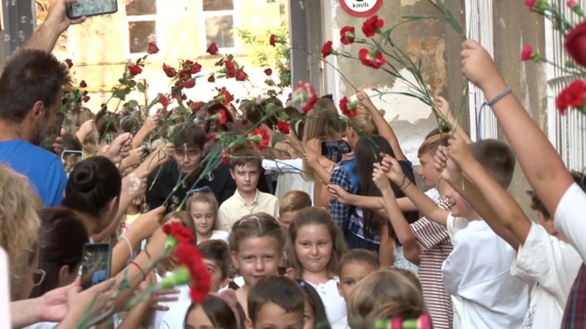 Elevii de la CNB Timșoara, primiți la școală de duminică. Foto/Opinia Timișoarei