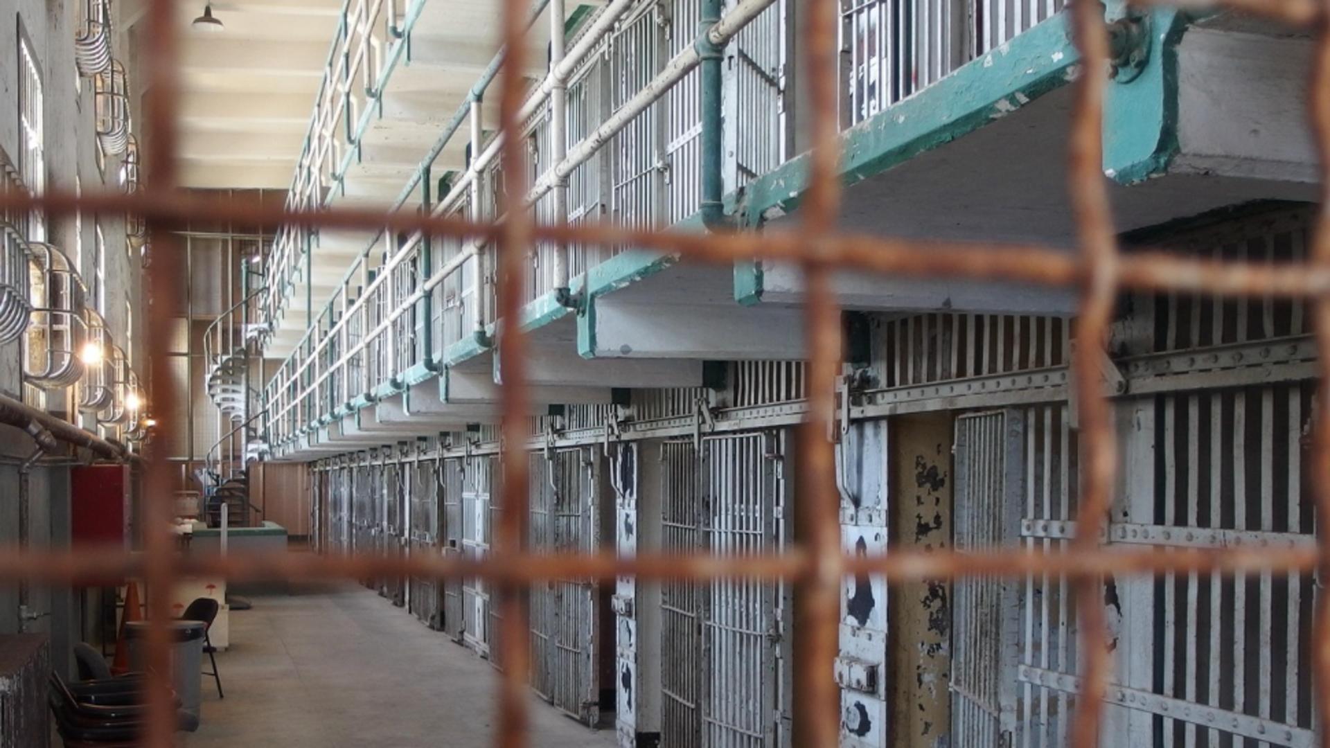 Tragedie în Centrul de Reţinere şi Arestare Preventivă al IPJ Galaţi