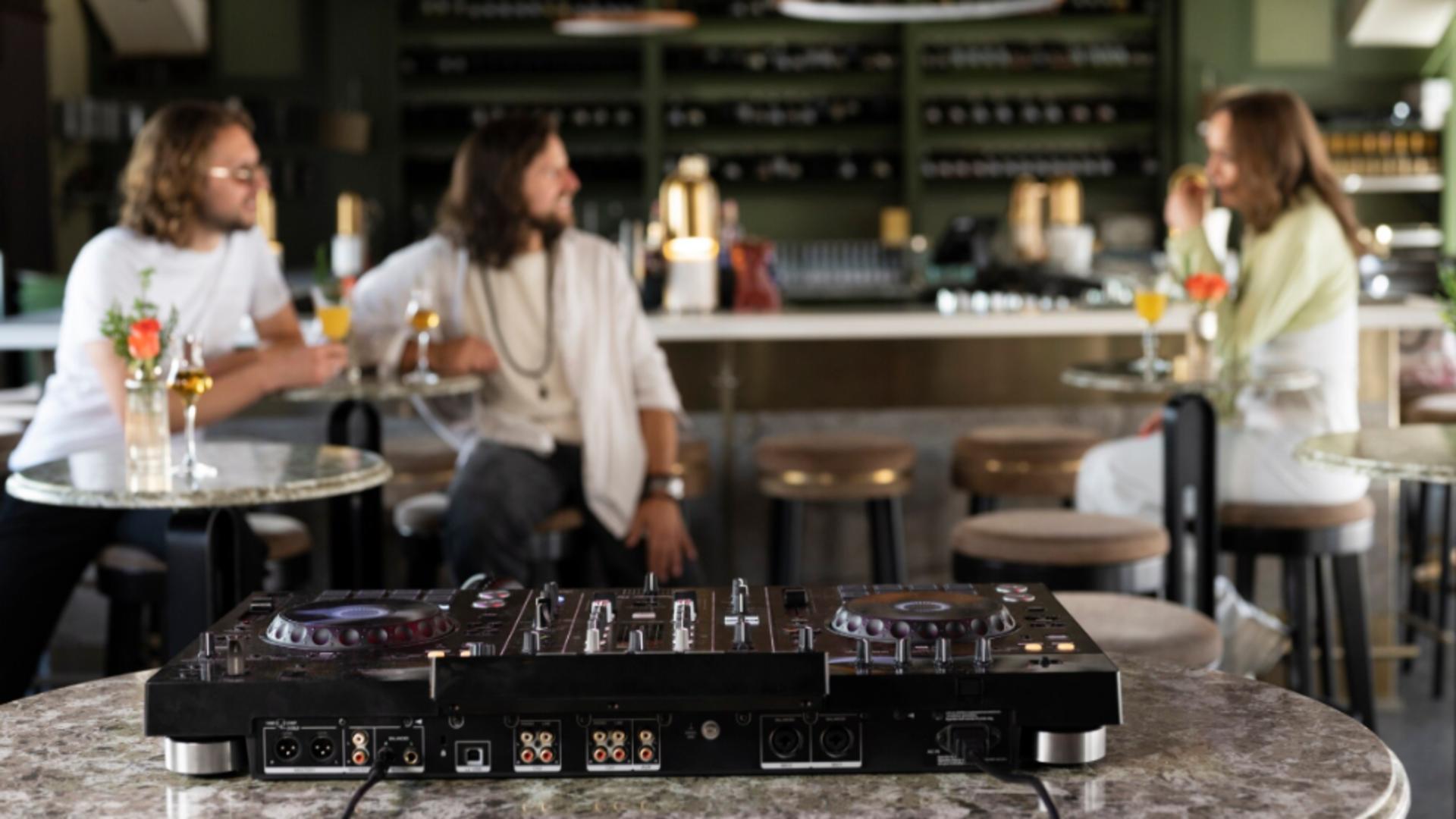 Țara care închide toate localurile muzicale după o serie de plângeri către poliție