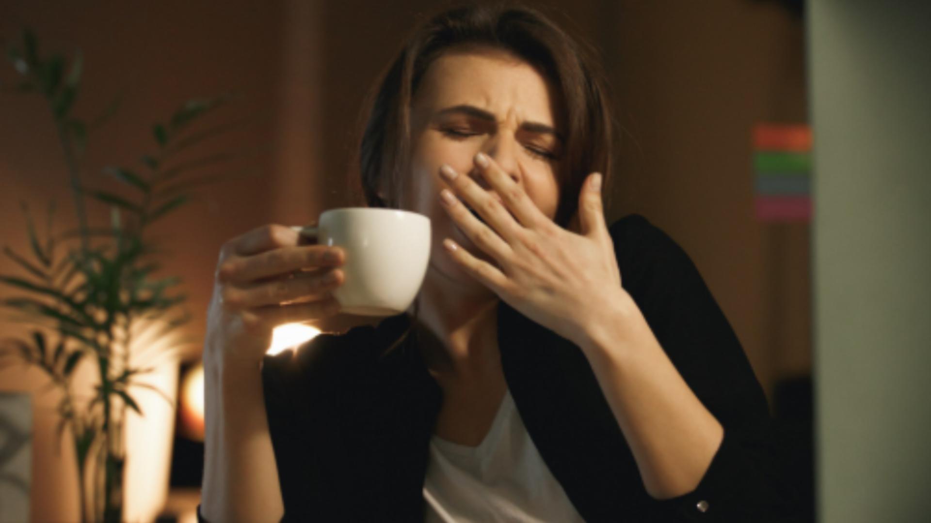 Japonezii au inventat cafenelele unde clienții vin să plângă